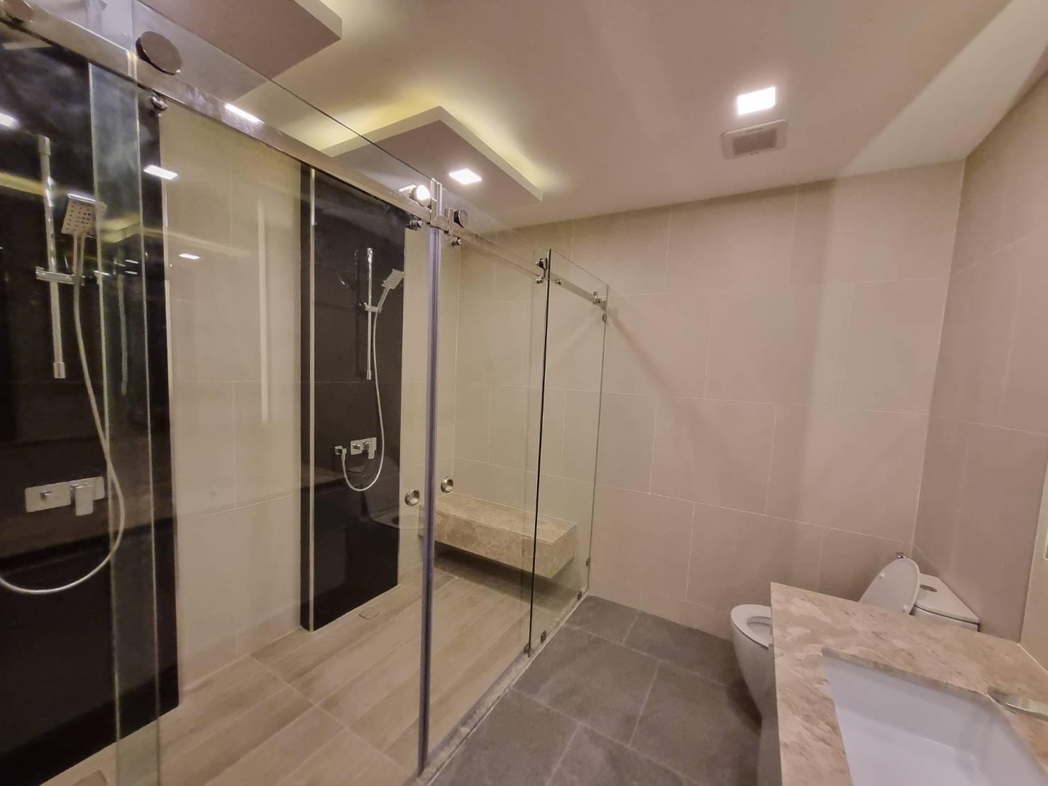 2 Bedroom 2 Bathroom FOR SALE in Jomtien photo 7