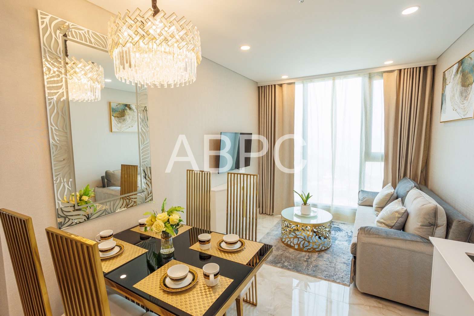 HIGH FLOOR 1 Bed For Sale in Copacabana