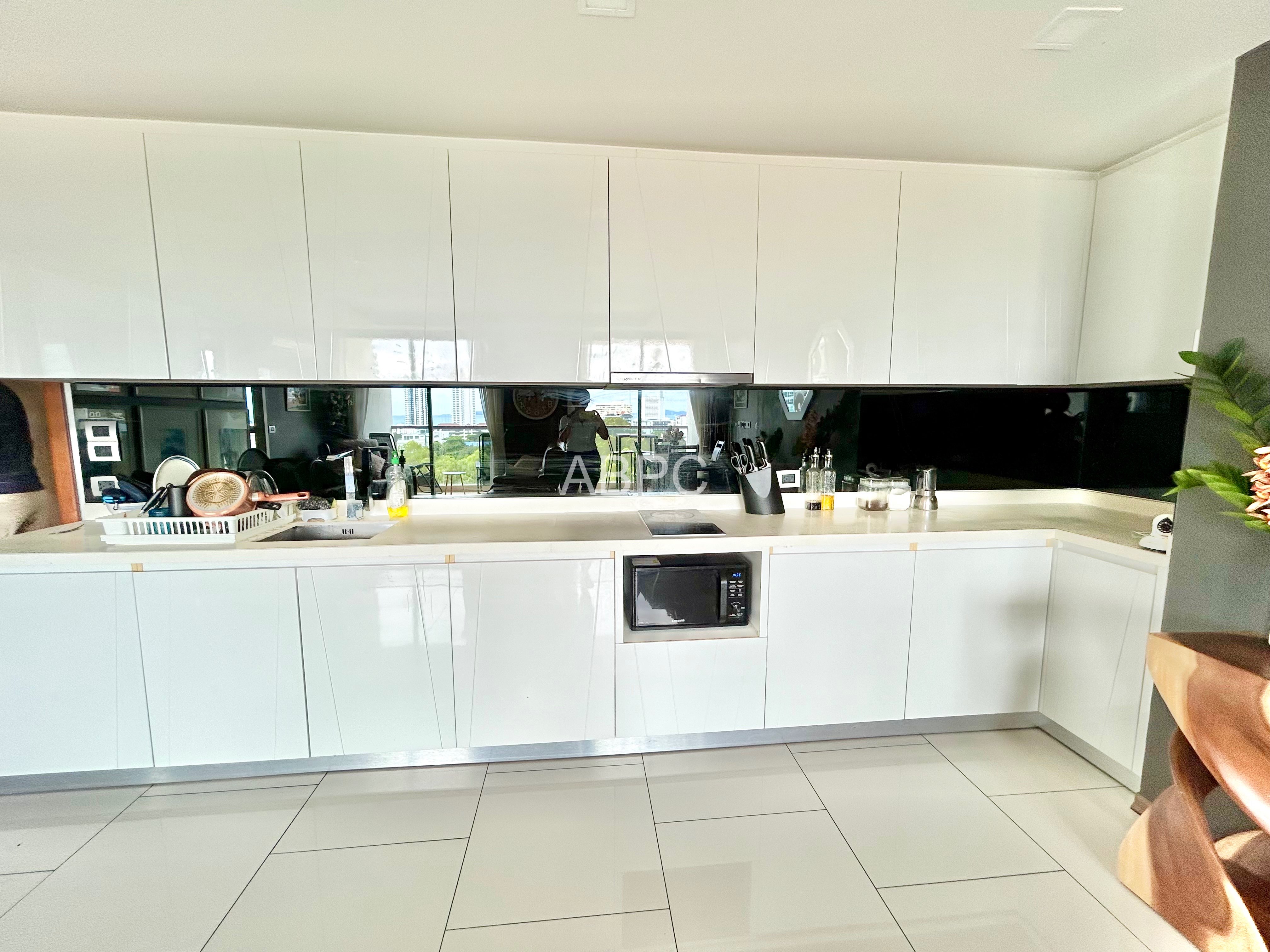 Ocean View 2 Bed 2 Bath Condo in Pratumnak photo 6