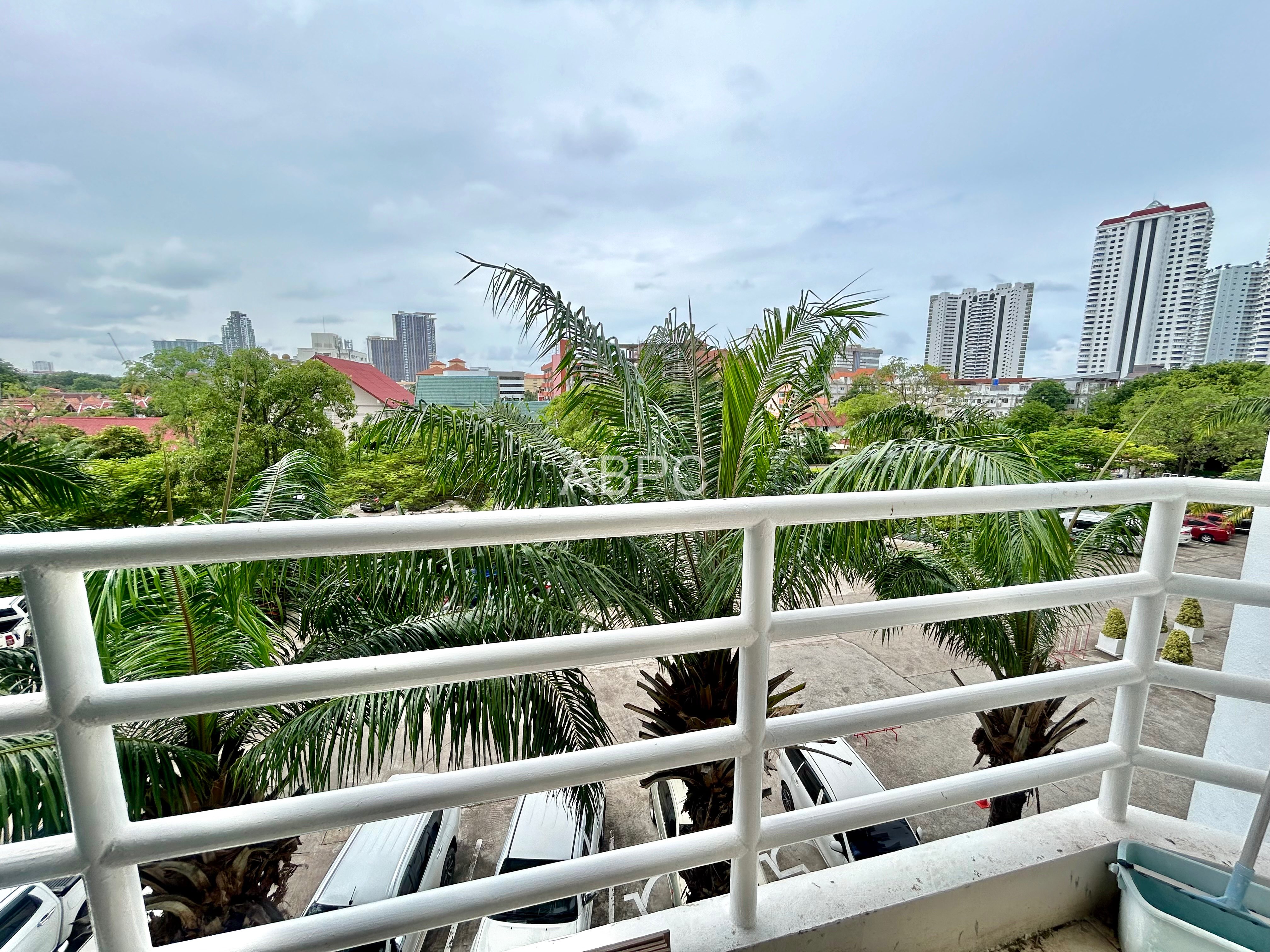 Just IN Studio Condo For Sale in Foreign name photo 3