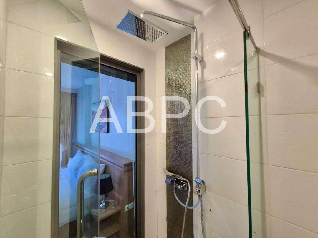 1 Bedroom Condo in Cosy beach For Sale photo 2