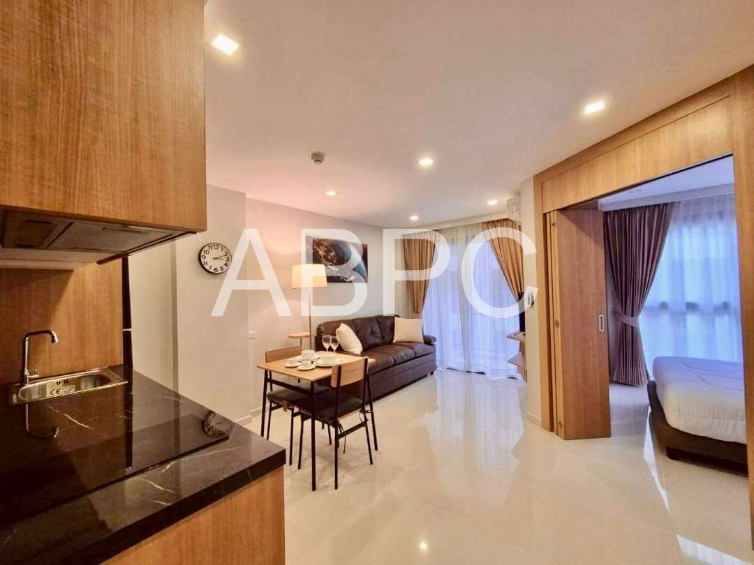 1 Bedroom Condo in Cosy beach For Sale photo 12