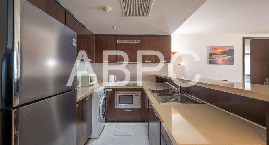Ocean View 2 Bedroom 2 Bathroom Condo in Central Pattaya photo 3