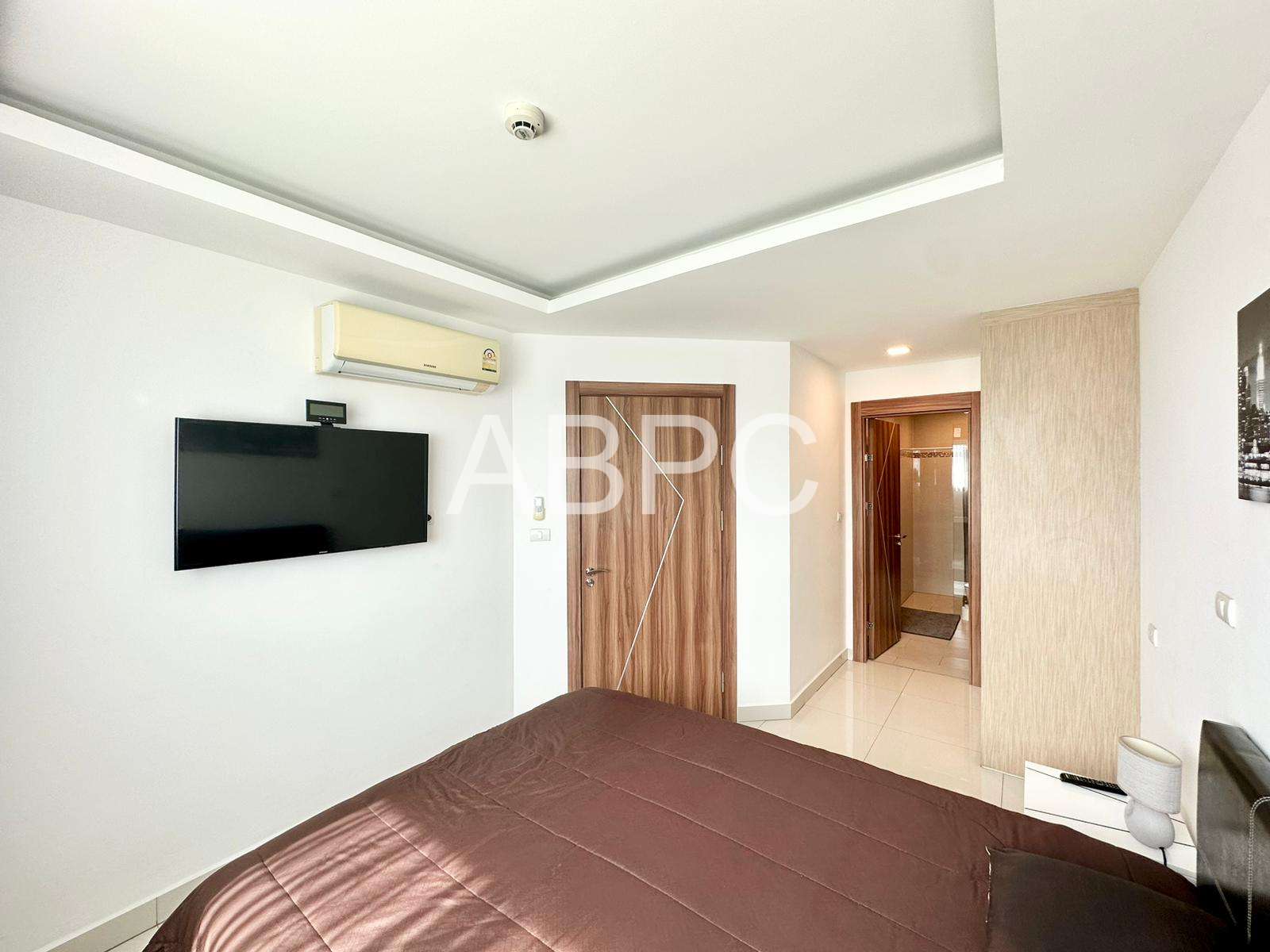 JUST IN City View 1 Bedroom Condo in Laguna Beach Resort 3 Maldives photo 3