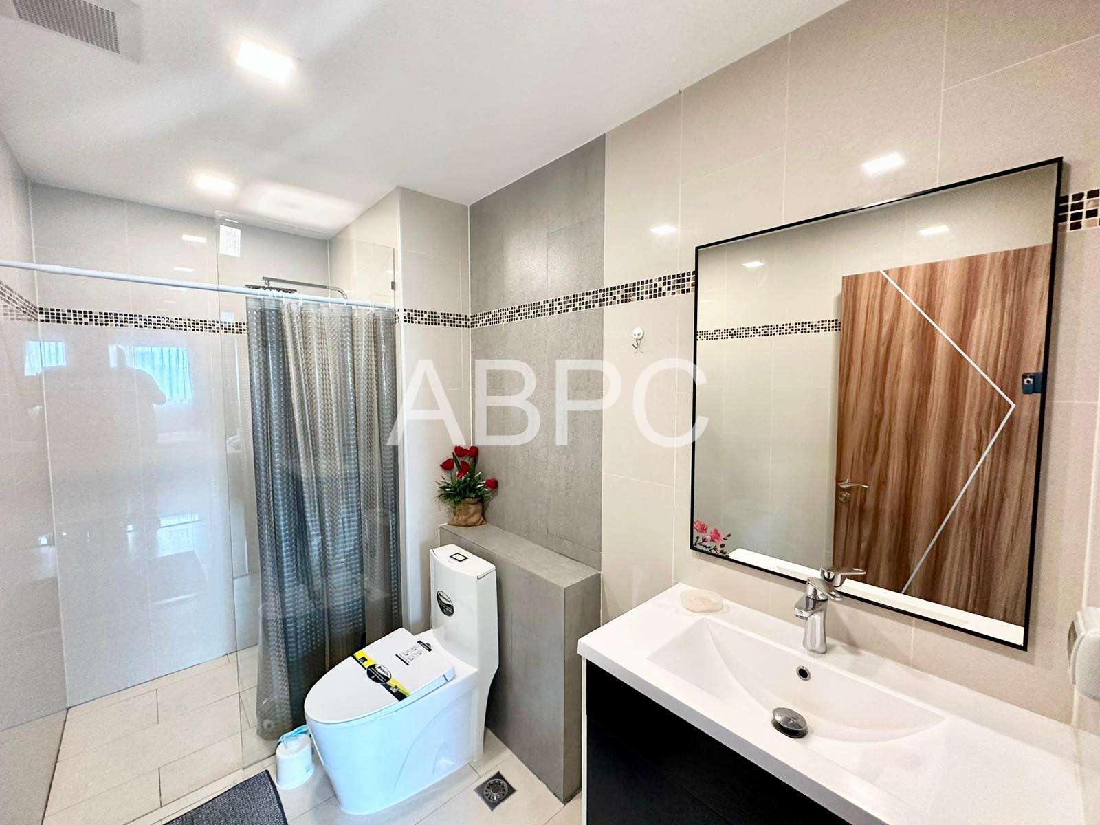 JUST IN City View 1 Bedroom Condo in Laguna Beach Resort 3 Maldives photo 10