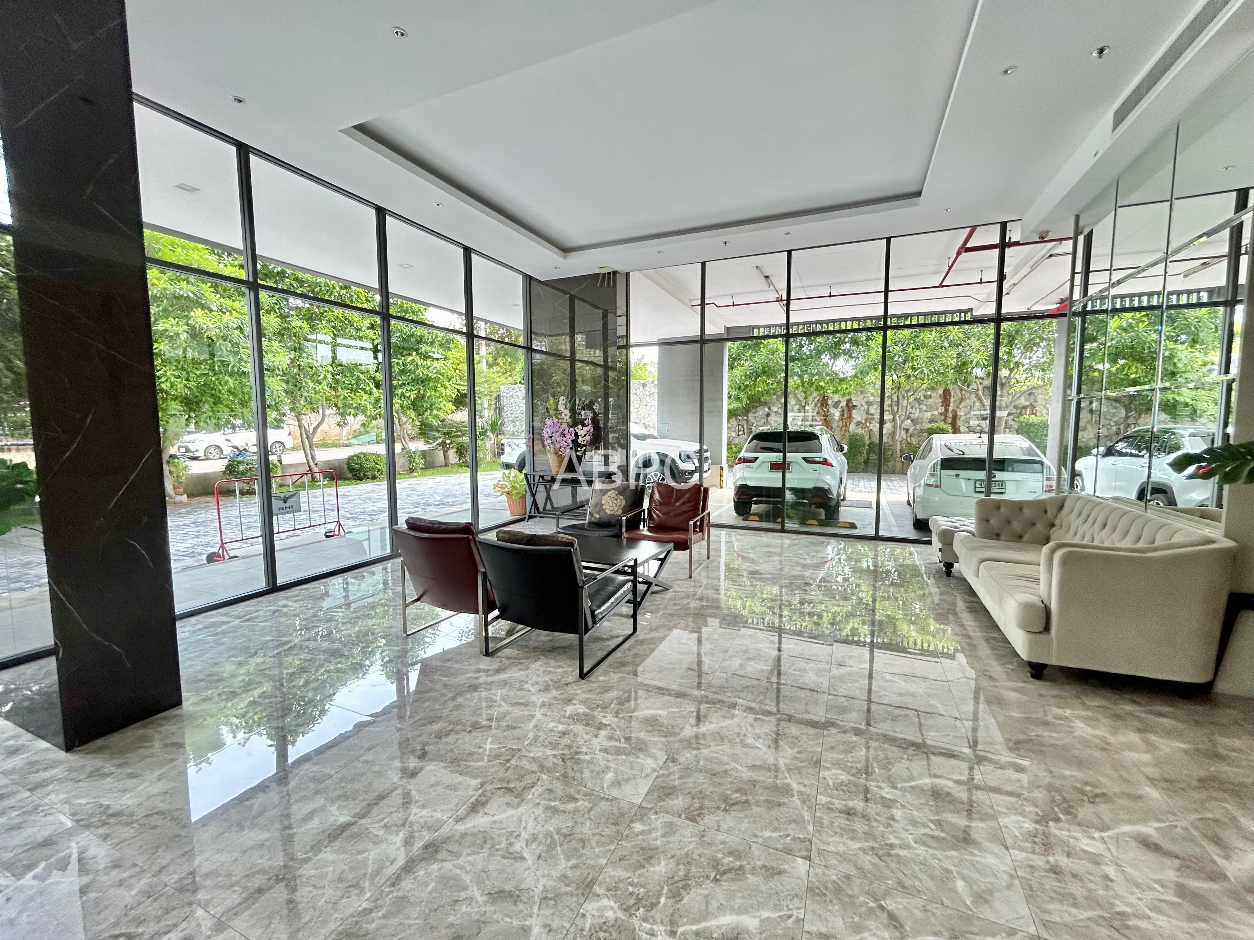 2 Bed Condo For Rent or Sale in The Point photo 10