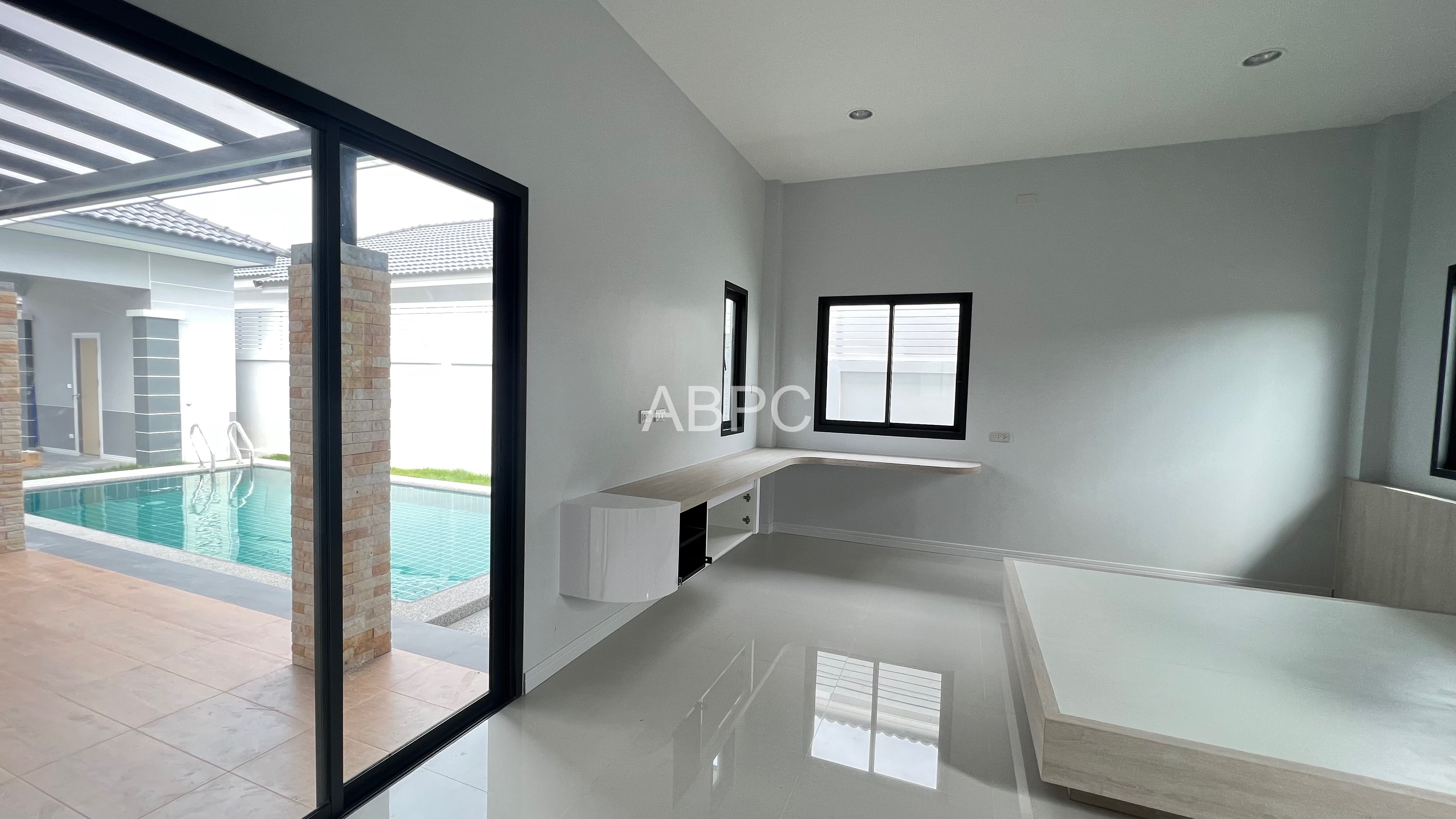 3 Bedrooms 2 Bathrooms in Huay Yai photo 2