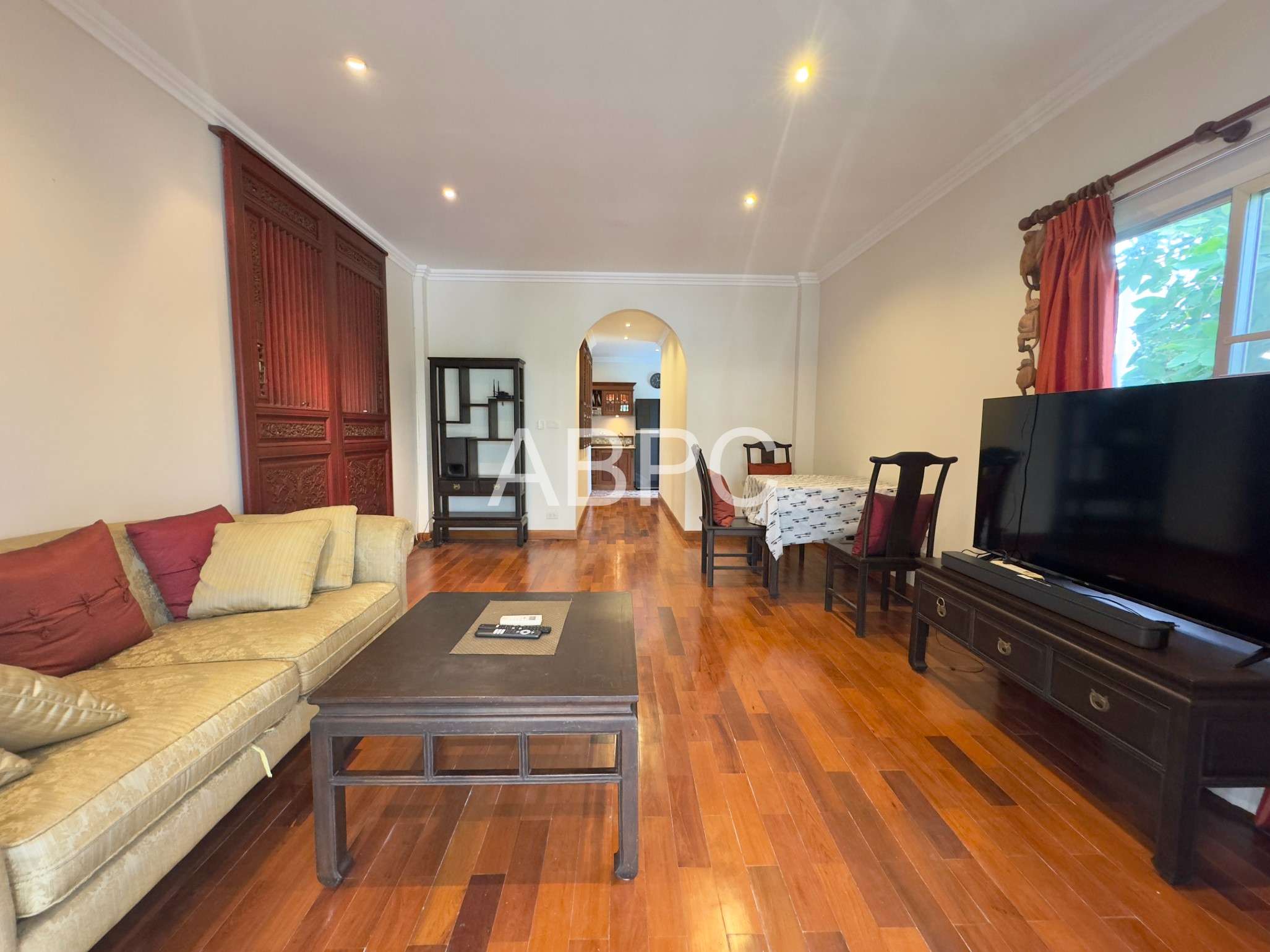 Large 2 Bedroom 2 Bathroom Condo in Jomtien photo 15