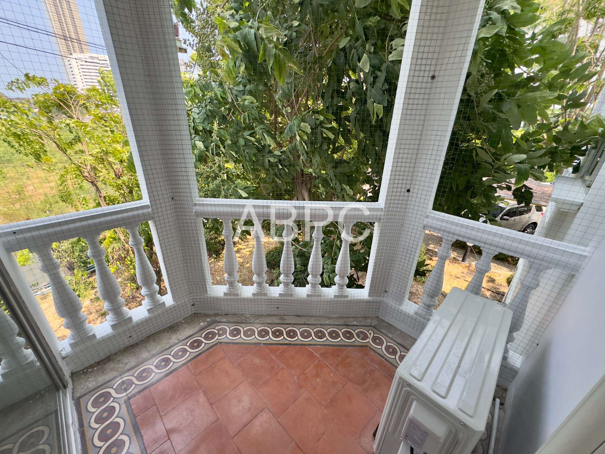 Large 2 Bedroom 2 Bathroom Condo in Jomtien photo 8