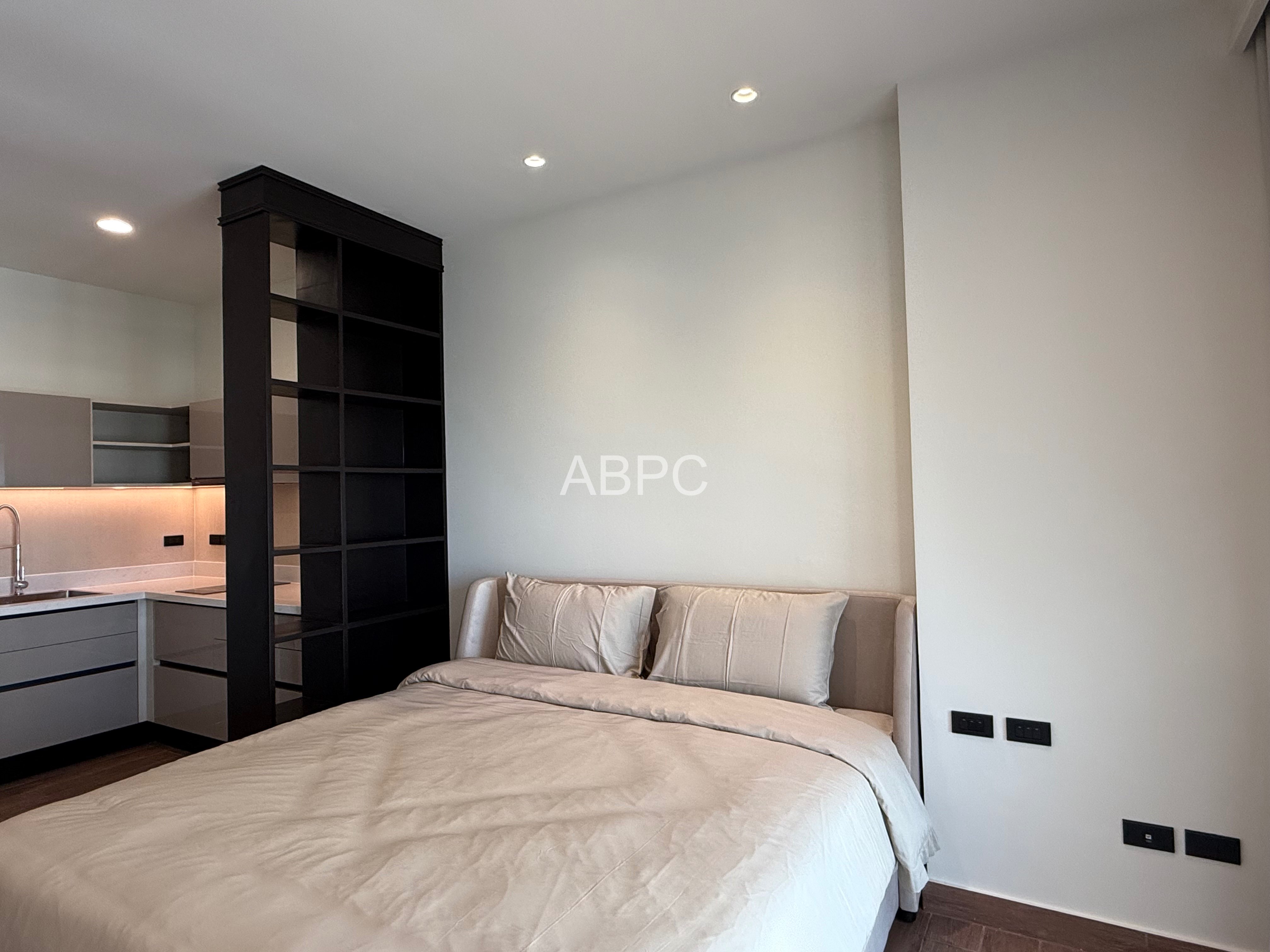 Completely Renovated Ocean View Studio For Sale In Jomtien photo 4