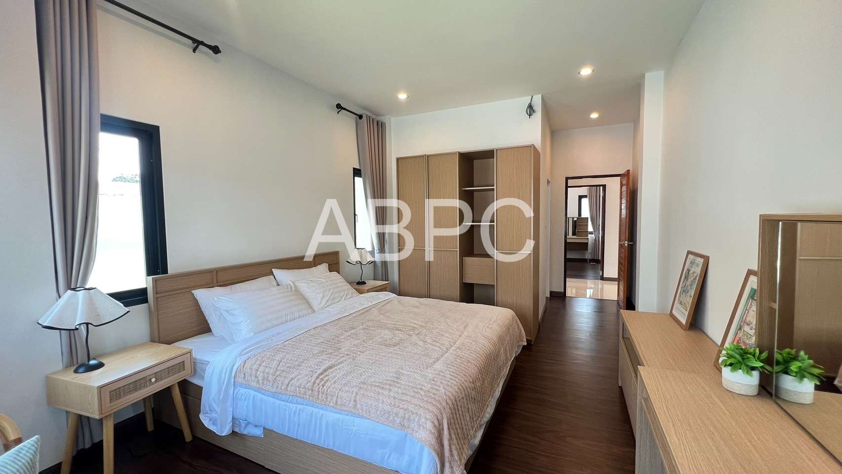 3 Bedrooms 2 Bathrooms in East Pattaya photo 13