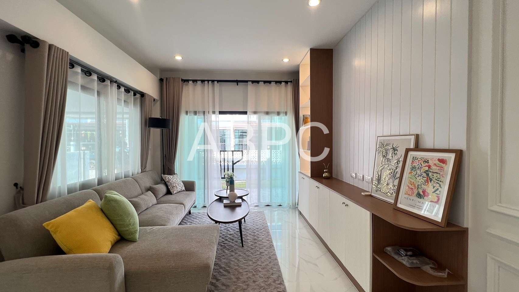 3 Bedrooms 2 Bathrooms in East Pattaya photo 7