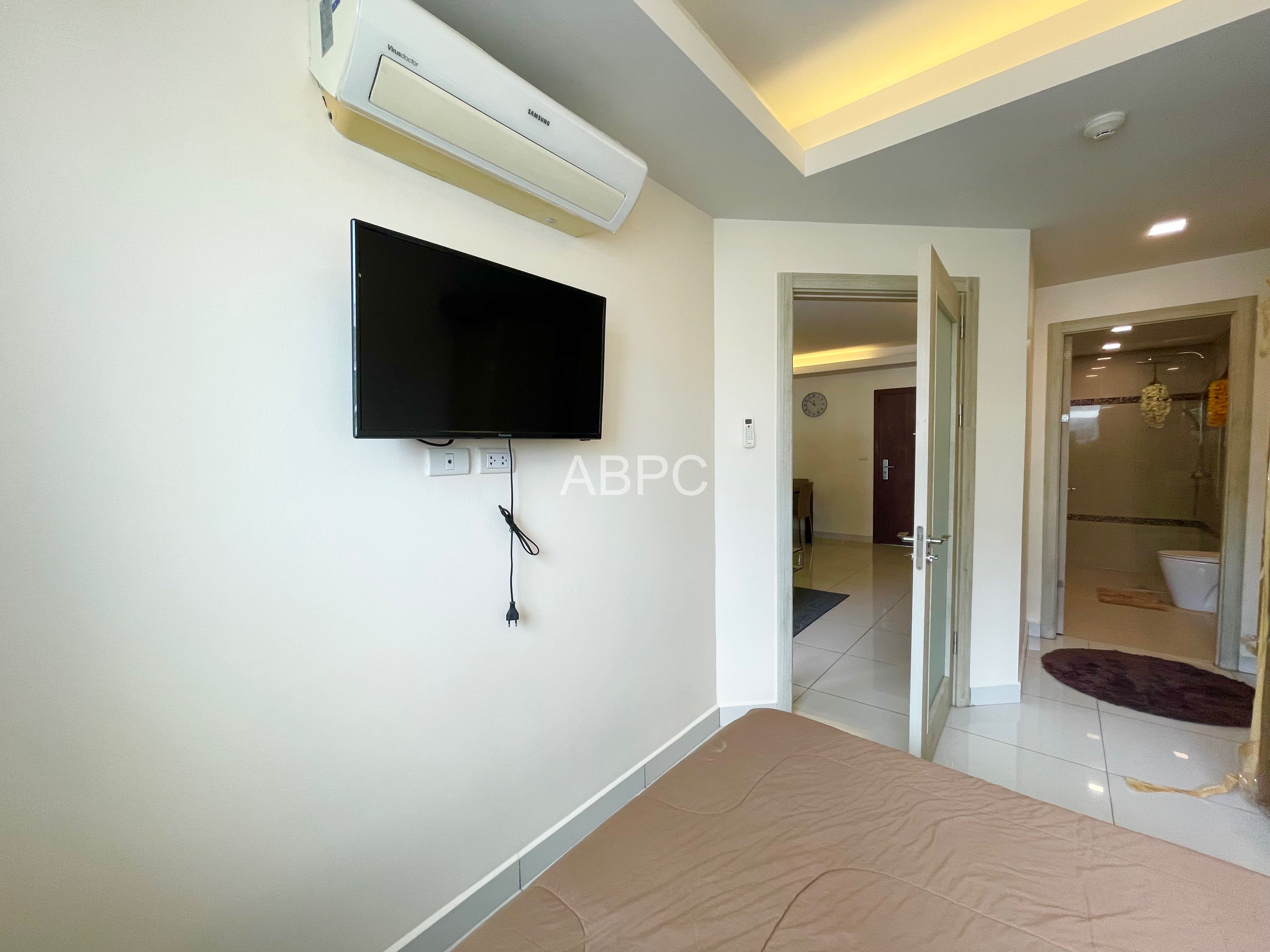 Pool View 1 Bed 1 Bath Condo In Jomtien photo 8