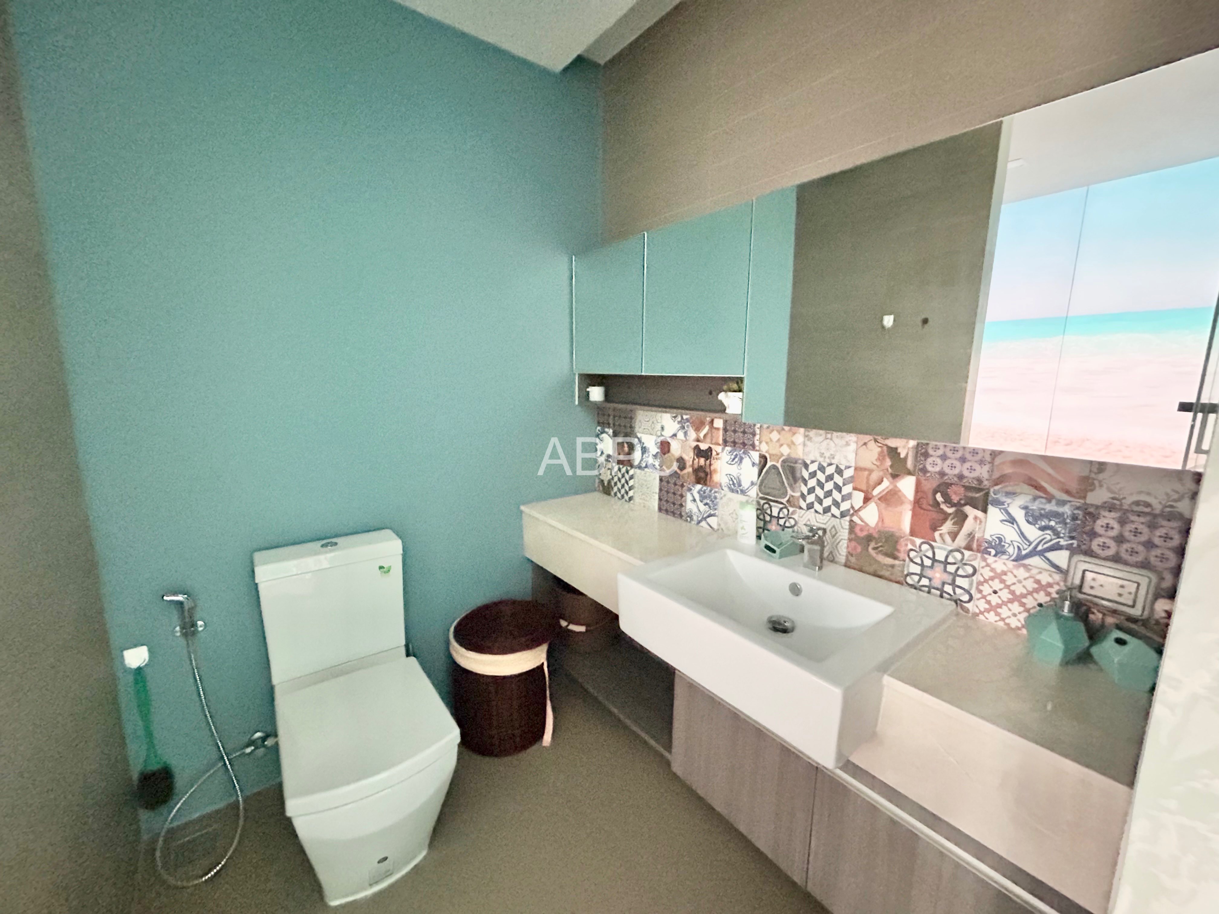 Ocean View 2 Bedroom Condo For sale in Jomtien photo 3