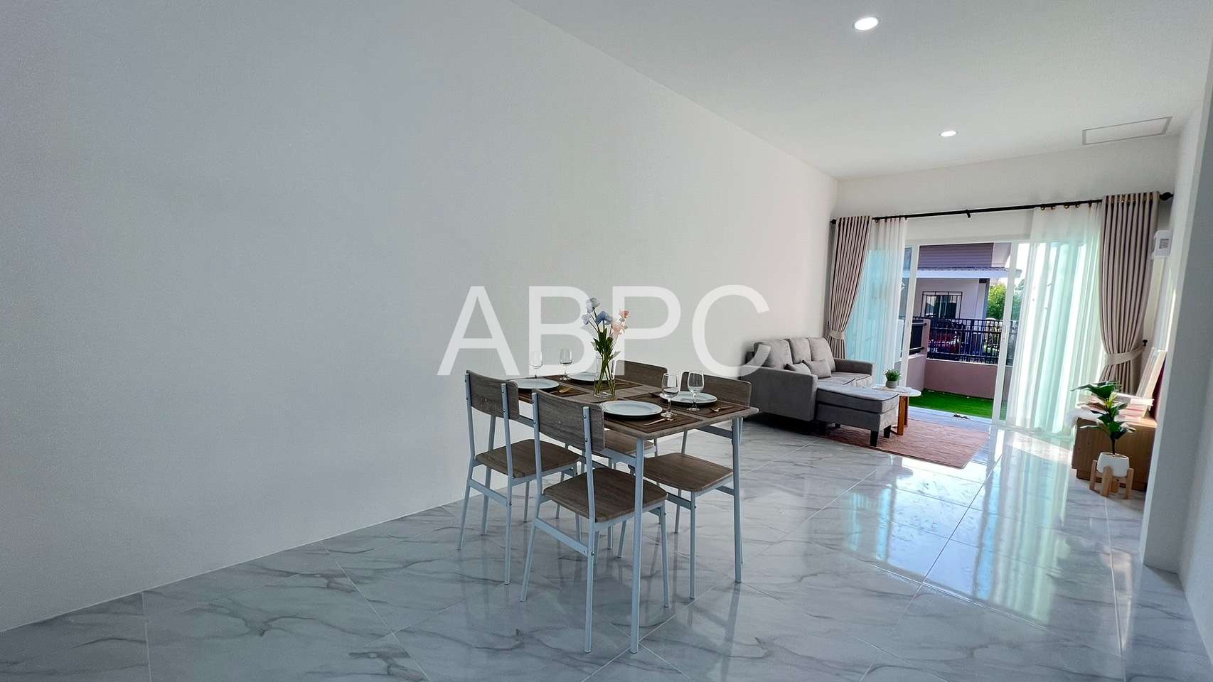 1 Bedroom 1 Bathroom in East pattaya photo 6