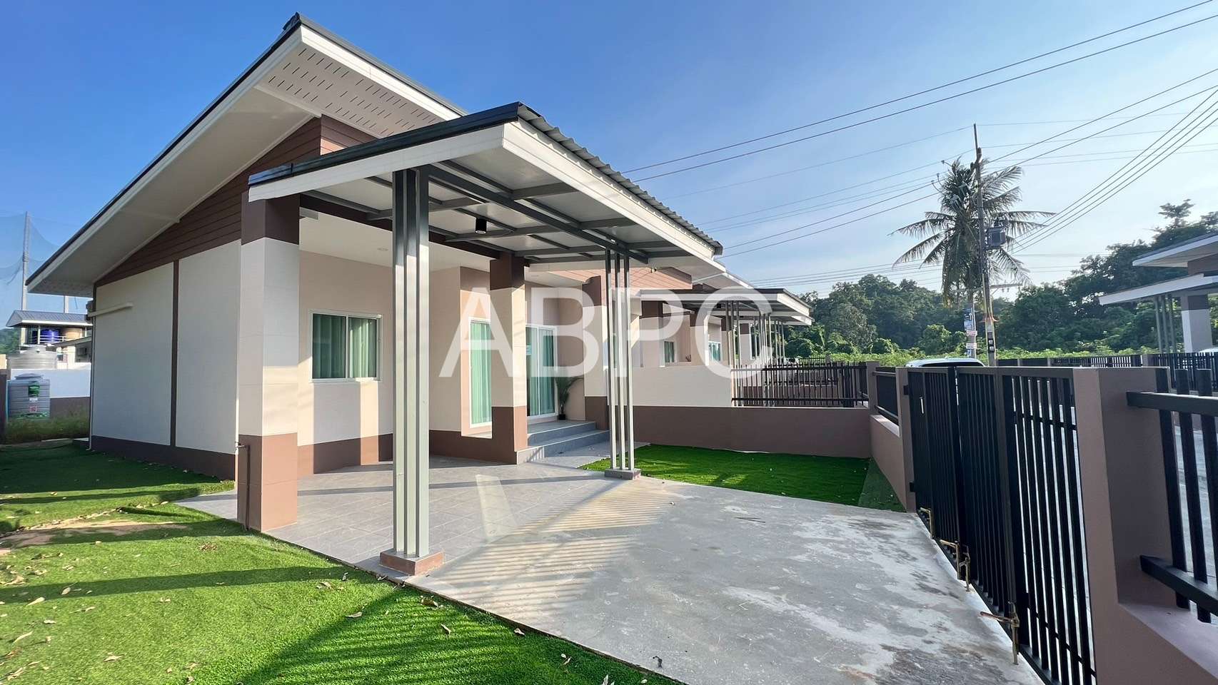 1 Bedroom 1 Bathroom in East pattaya