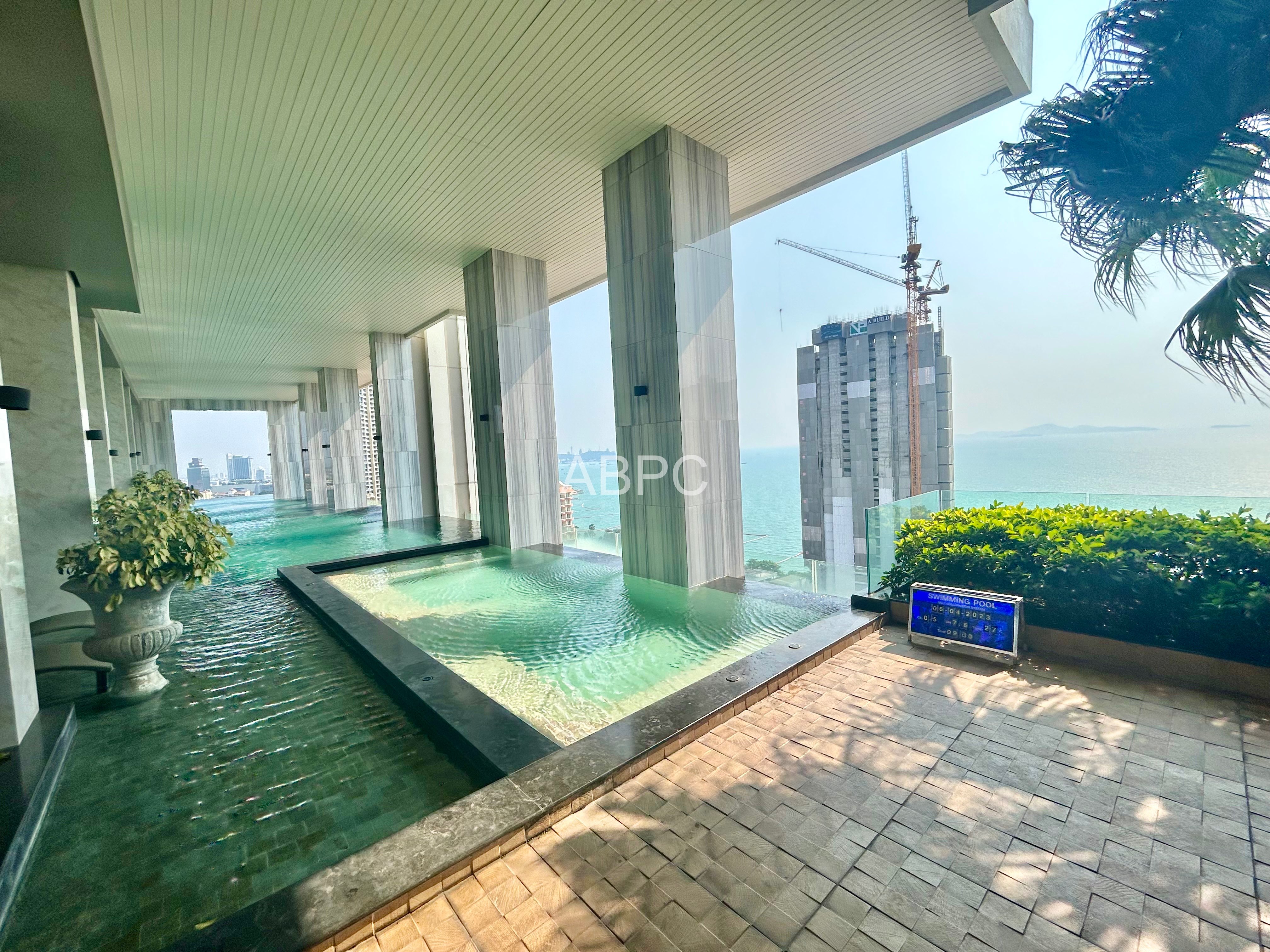 1 Bedroom For sale in Wongamat photo 9