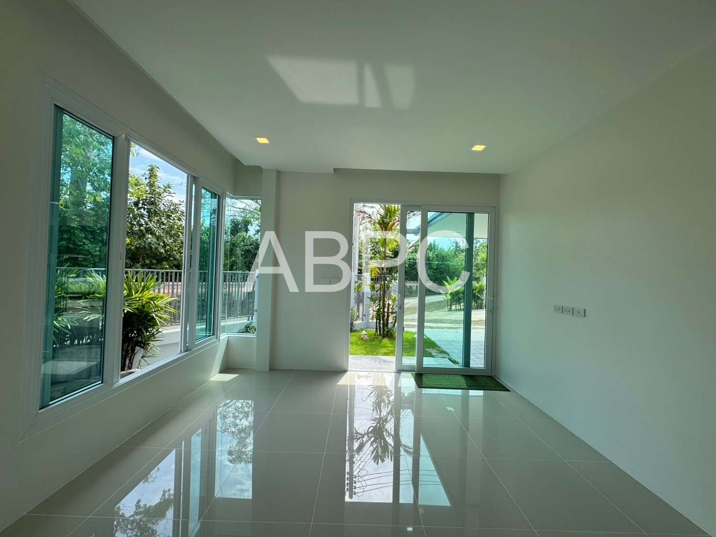 2 Bedrooms 2 Bathrooms in Huay yai photo 14