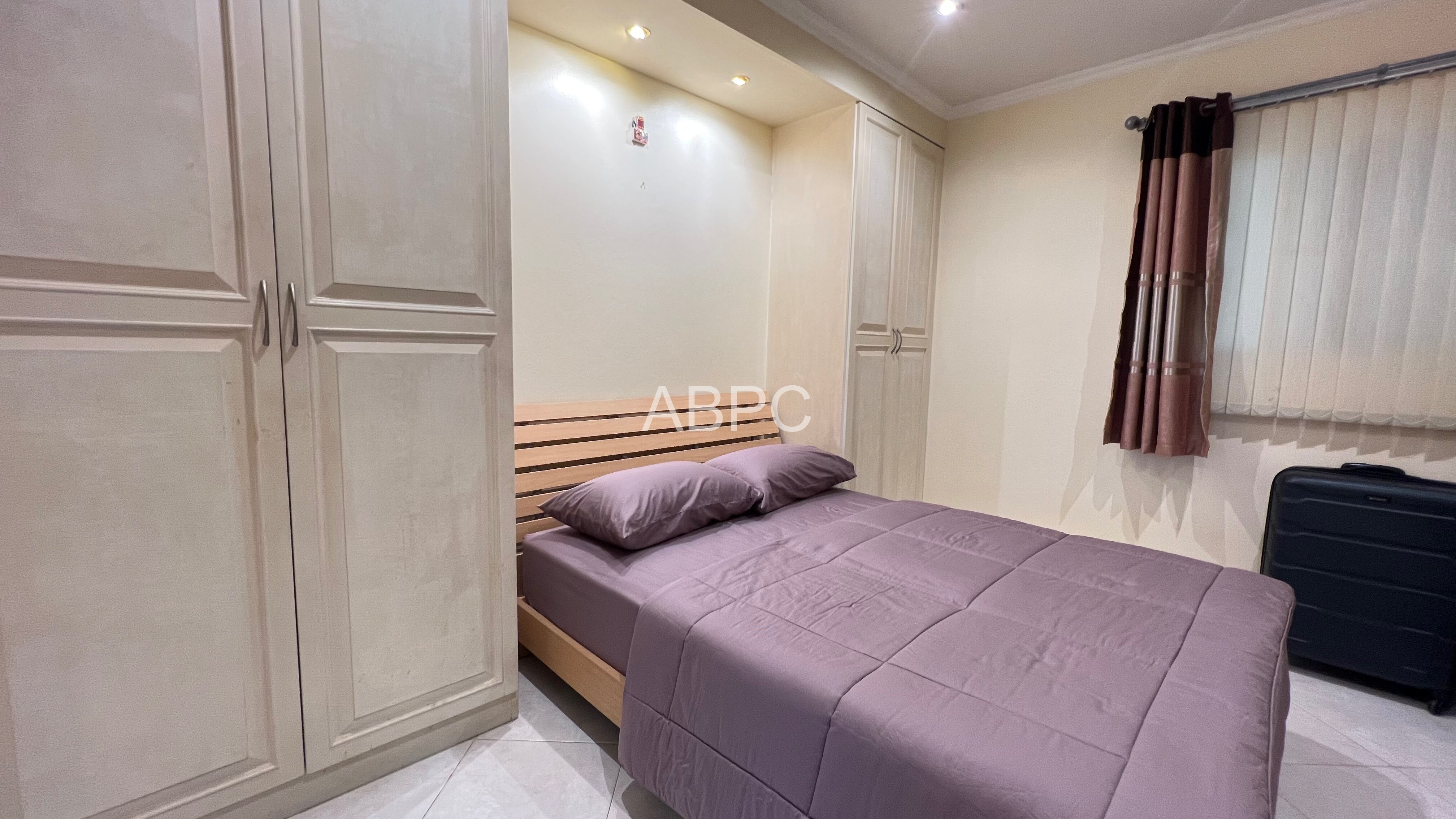 City View 2 Bed 1 Bath Condo In Wongamat photo 9