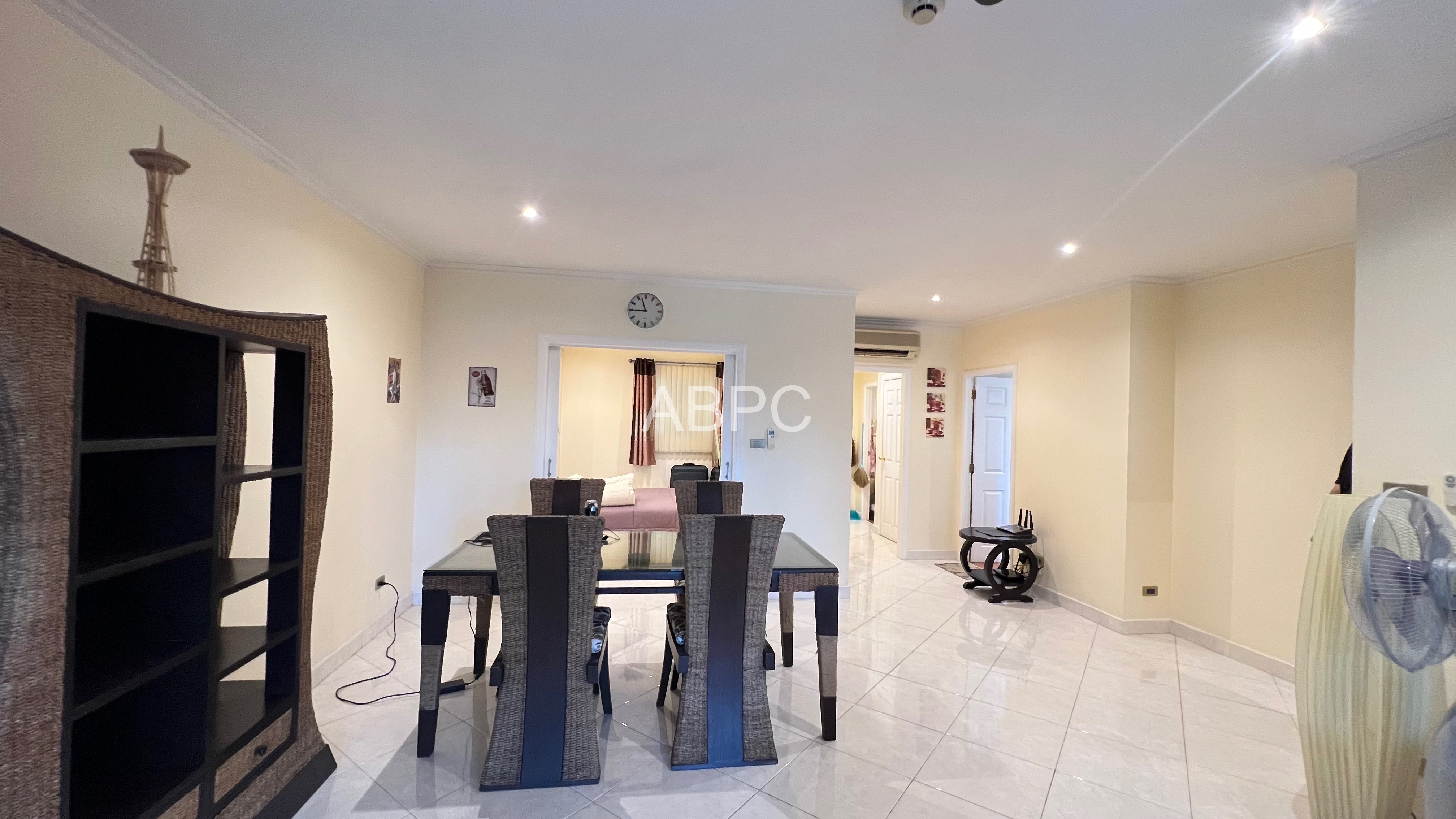City View 2 Bed 1 Bath Condo In Wongamat photo 10