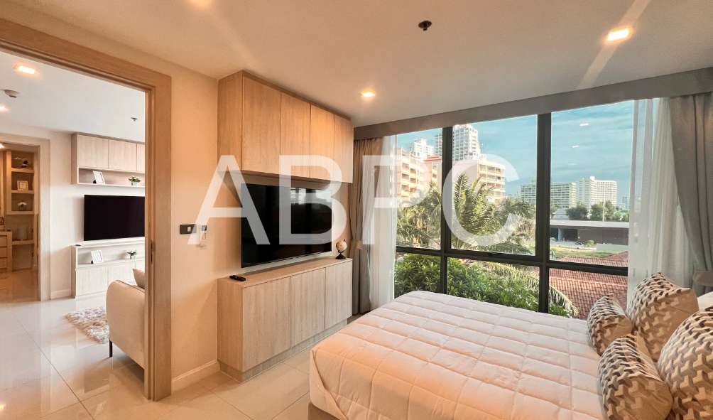 2 Bedroom Condo for Sale in Pratumnak photo 12