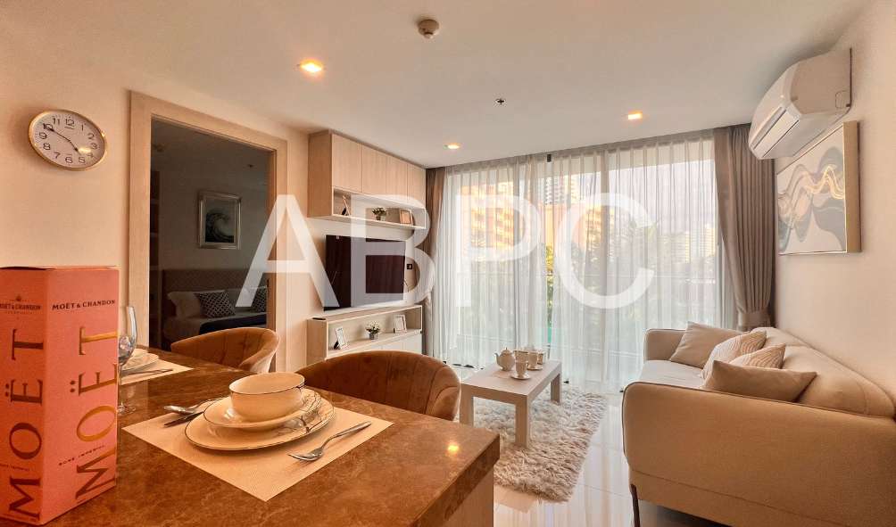 2 Bedroom Condo for Sale in Pratumnak photo 4
