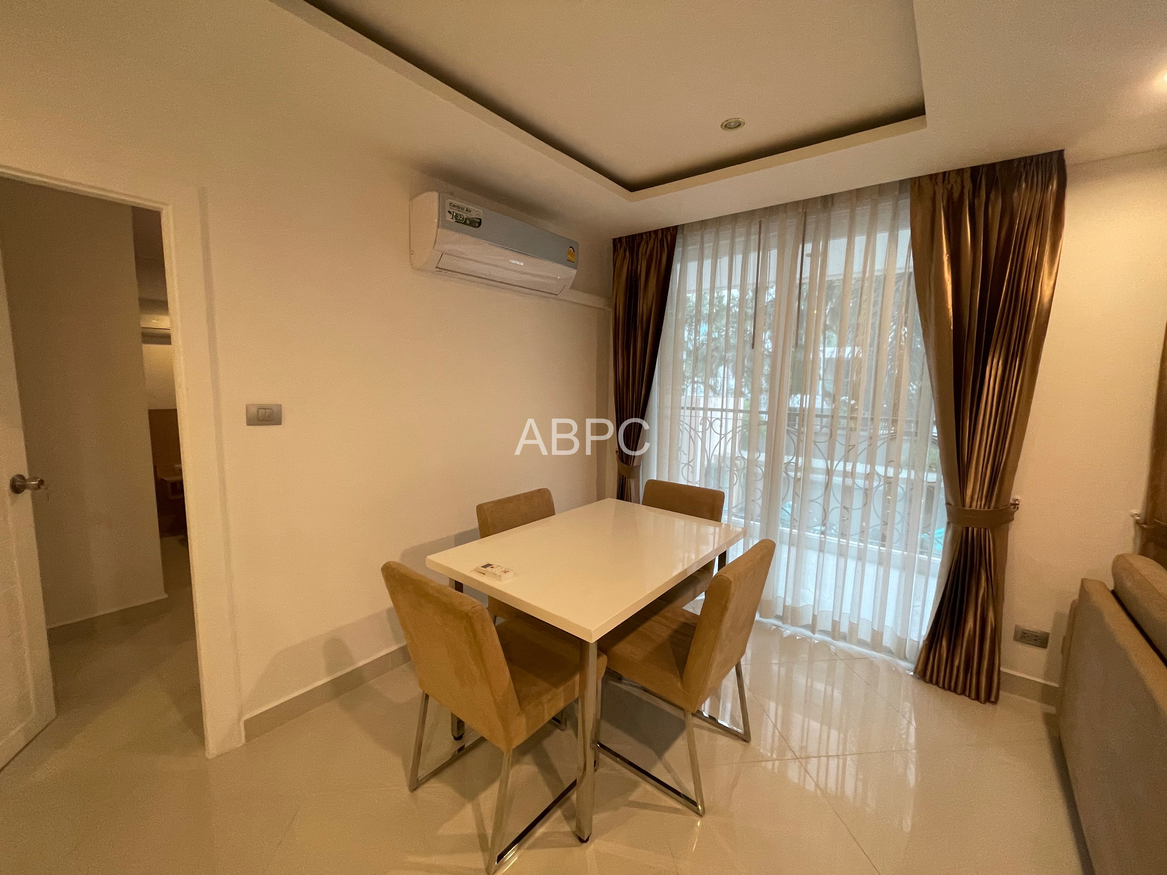 Pool View 2 Bedroom 2 Bathroom Condo in Jomtien photo 2