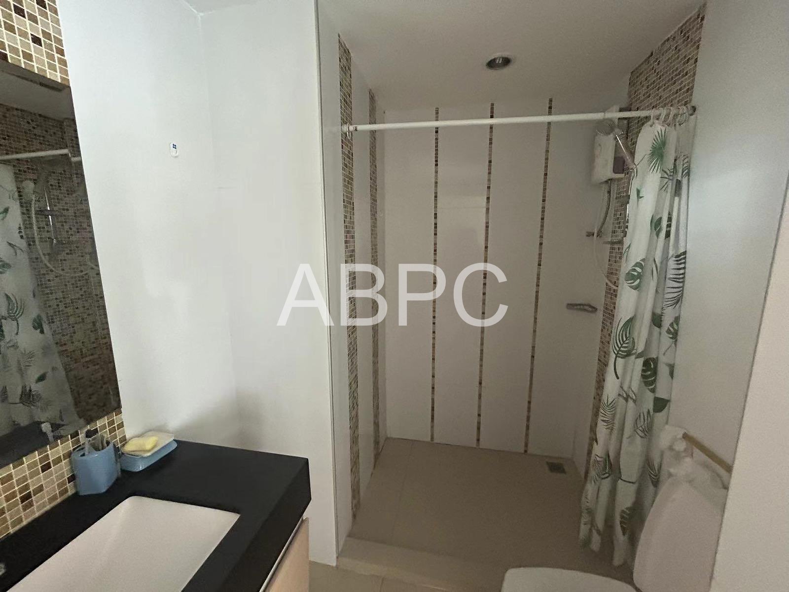 Pool View 1 Bedroom Condo in Jomtien photo 2