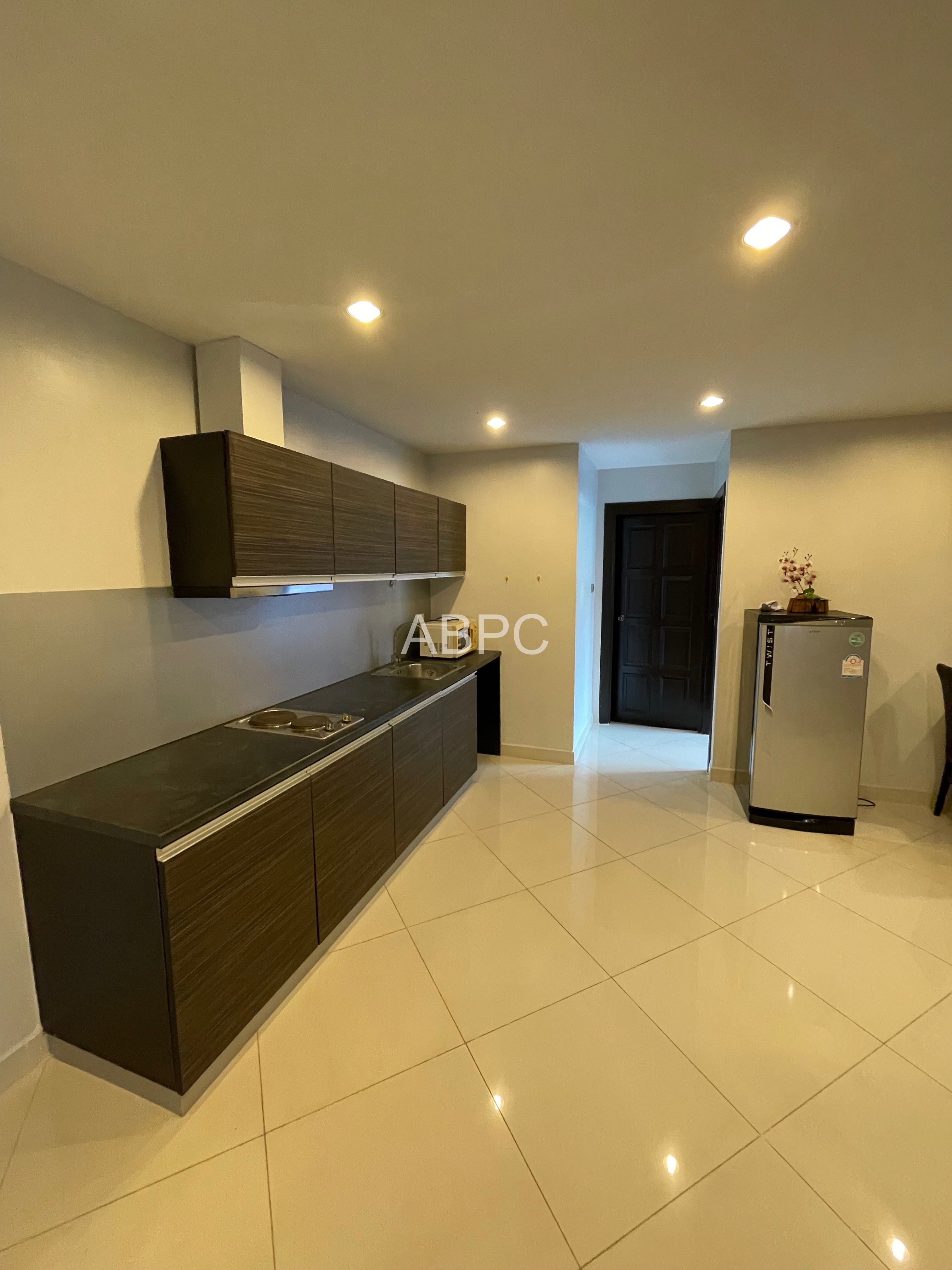 2 Bed 2 Bath Condo Close To Beach in Jomtien photo 2