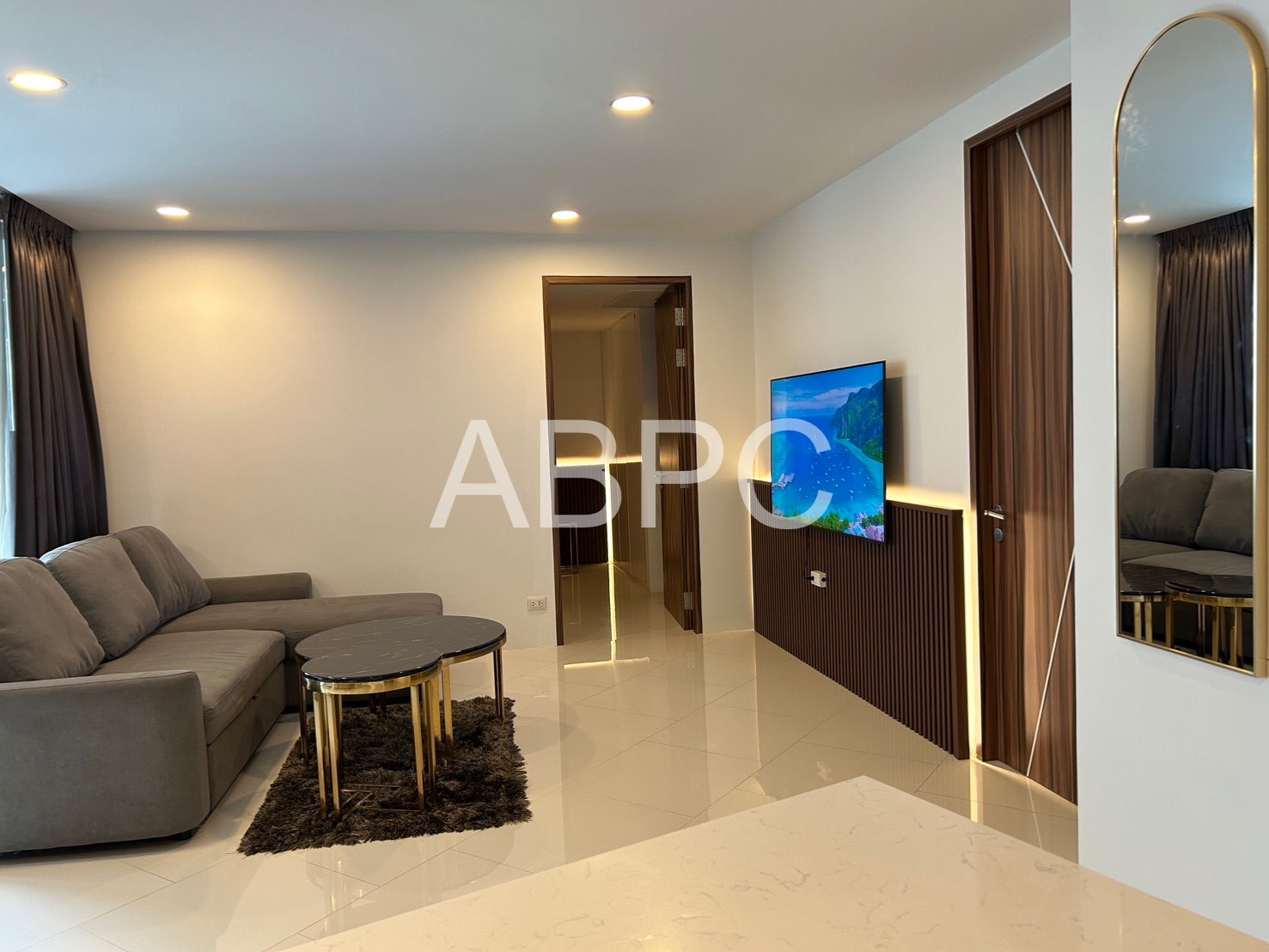 Beach Front 2 Bedroom Condo For Sale photo 2