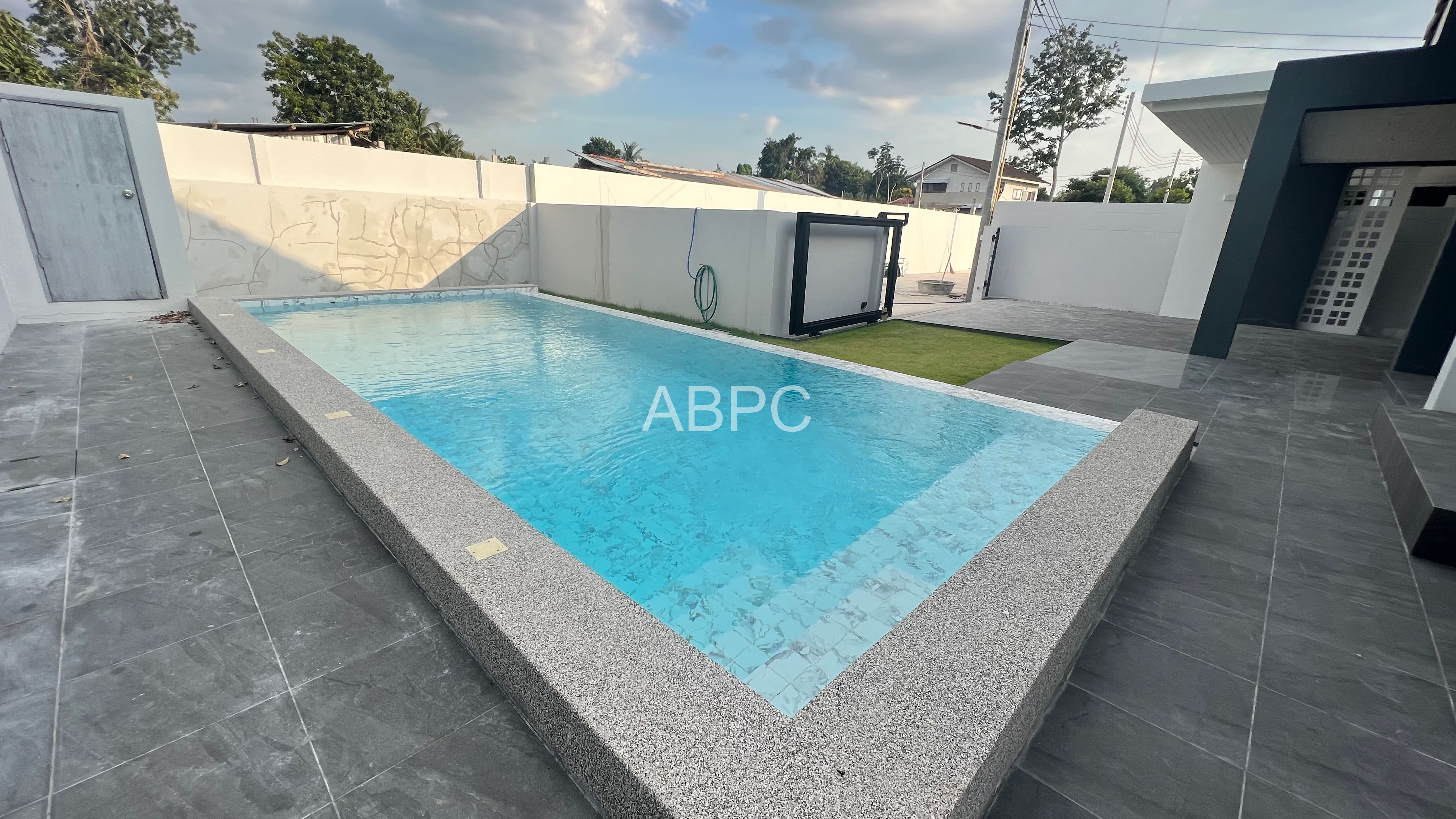 3 Bed 3 Bath Pool Villa in East Pattaya photo 5