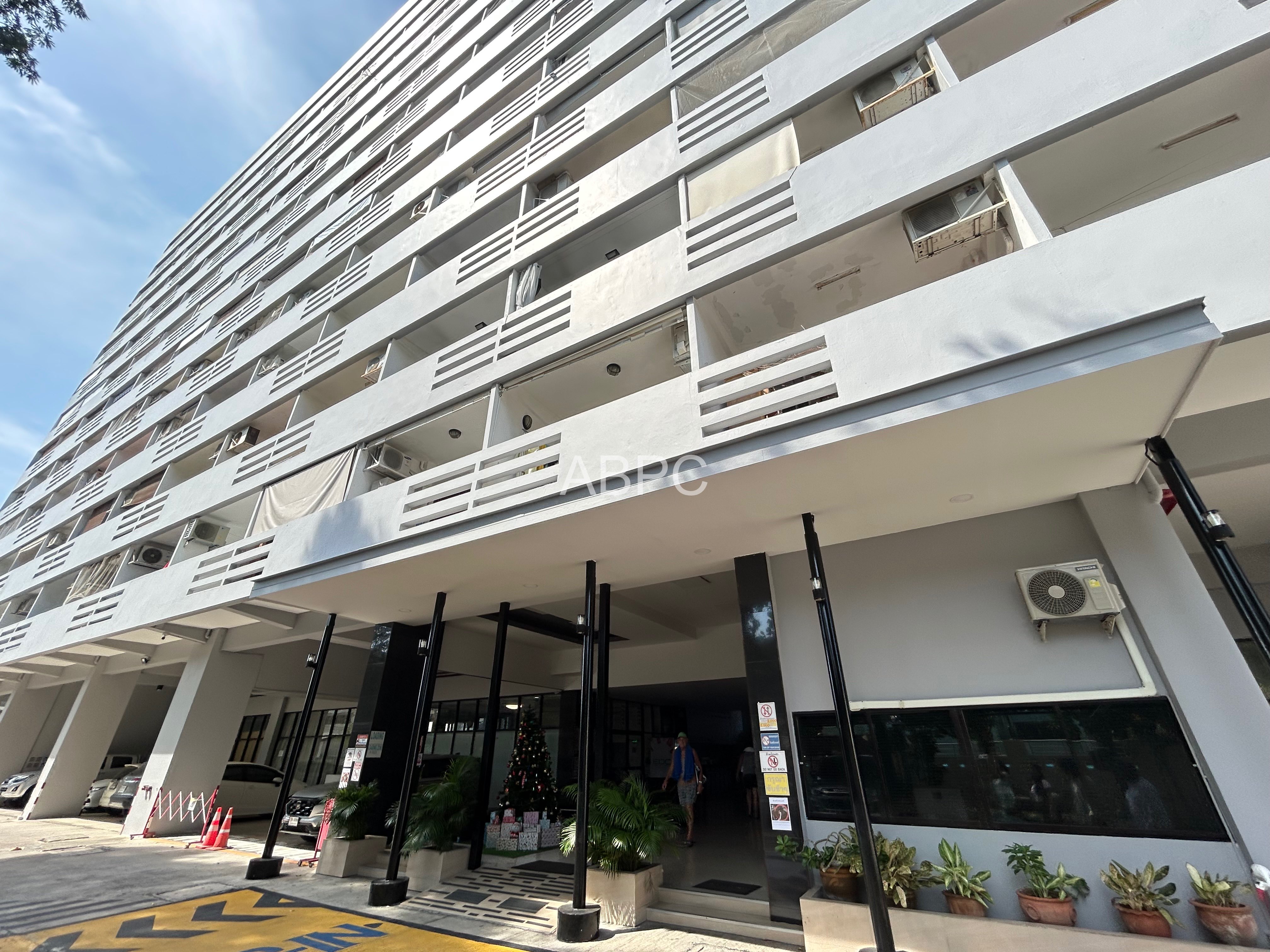 Cheap Studio For Sale in Yensabai
