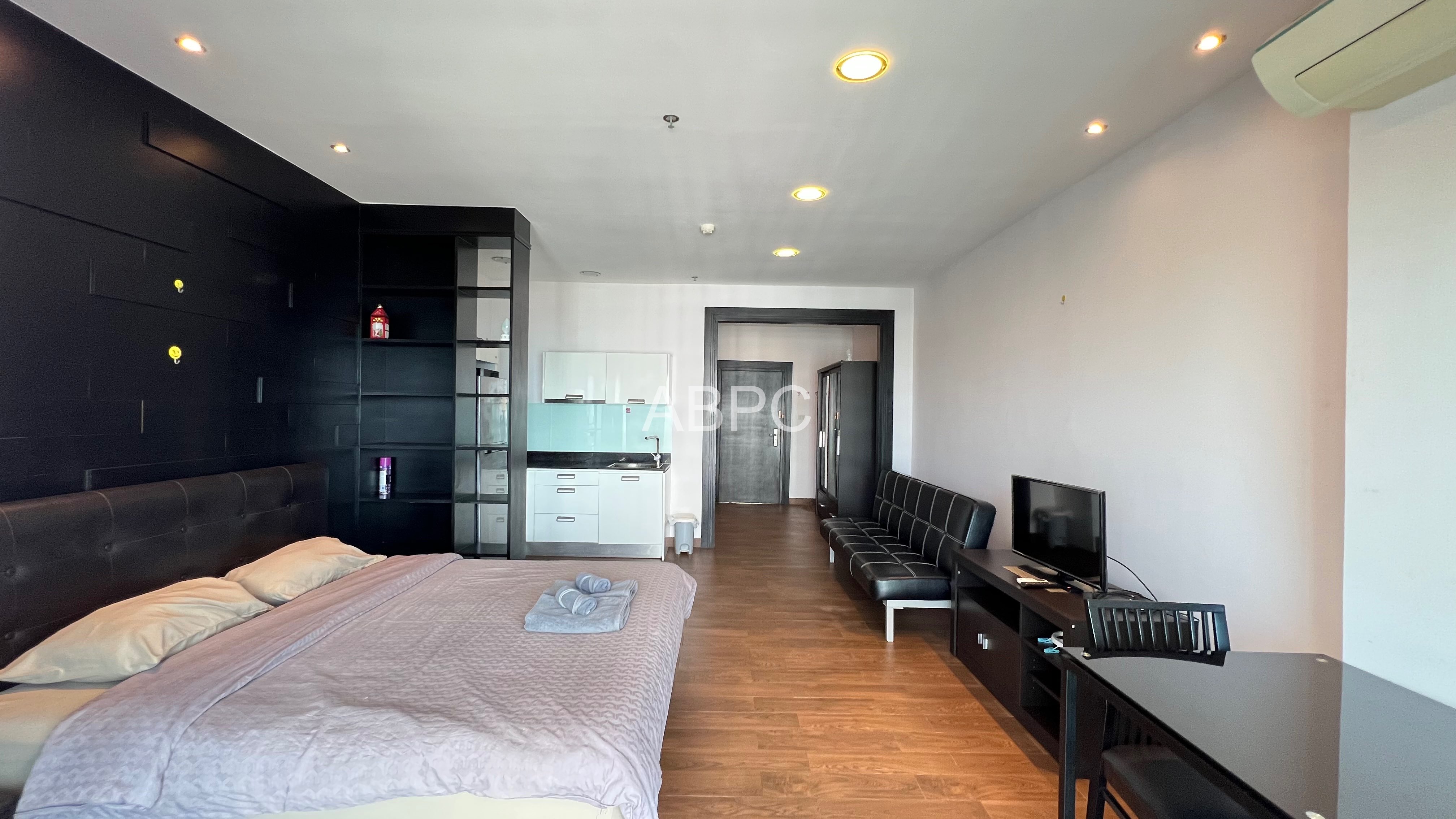 REDUCED PRICE View Talay 8 in Foreign Ownership For Sale photo 3