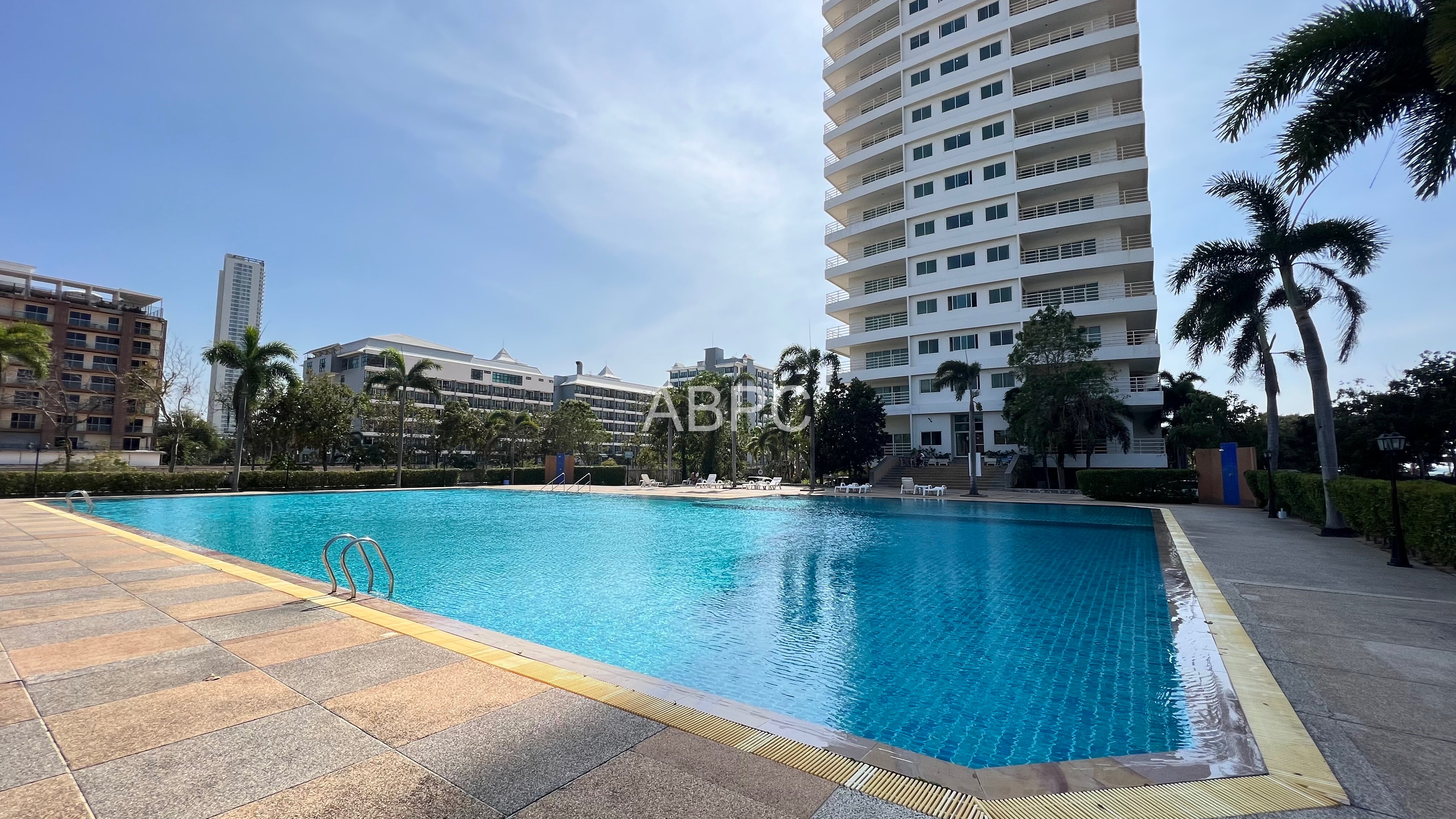 REDUCED PRICE View Talay 8 in Foreign Ownership For Sale photo 6