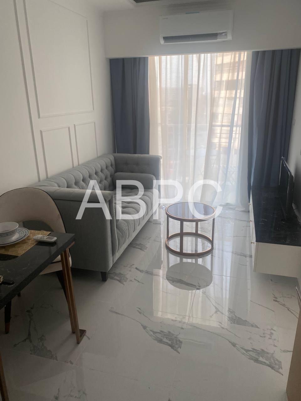 URGENT SALE One Bedroom Condo in Empire photo 2