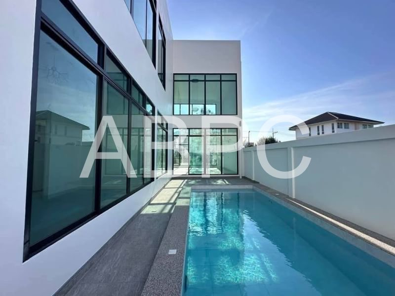 Pool Villa For Sale photo 3