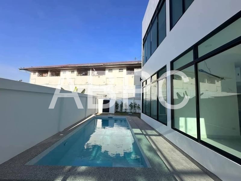 Pool Villa For Sale photo 6