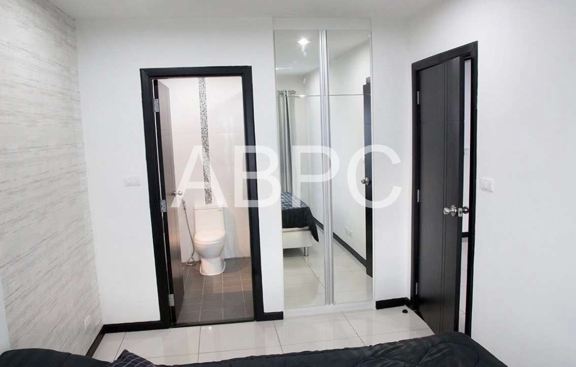 1 Bedroom 1 Bathroom in Pratumnak photo 2