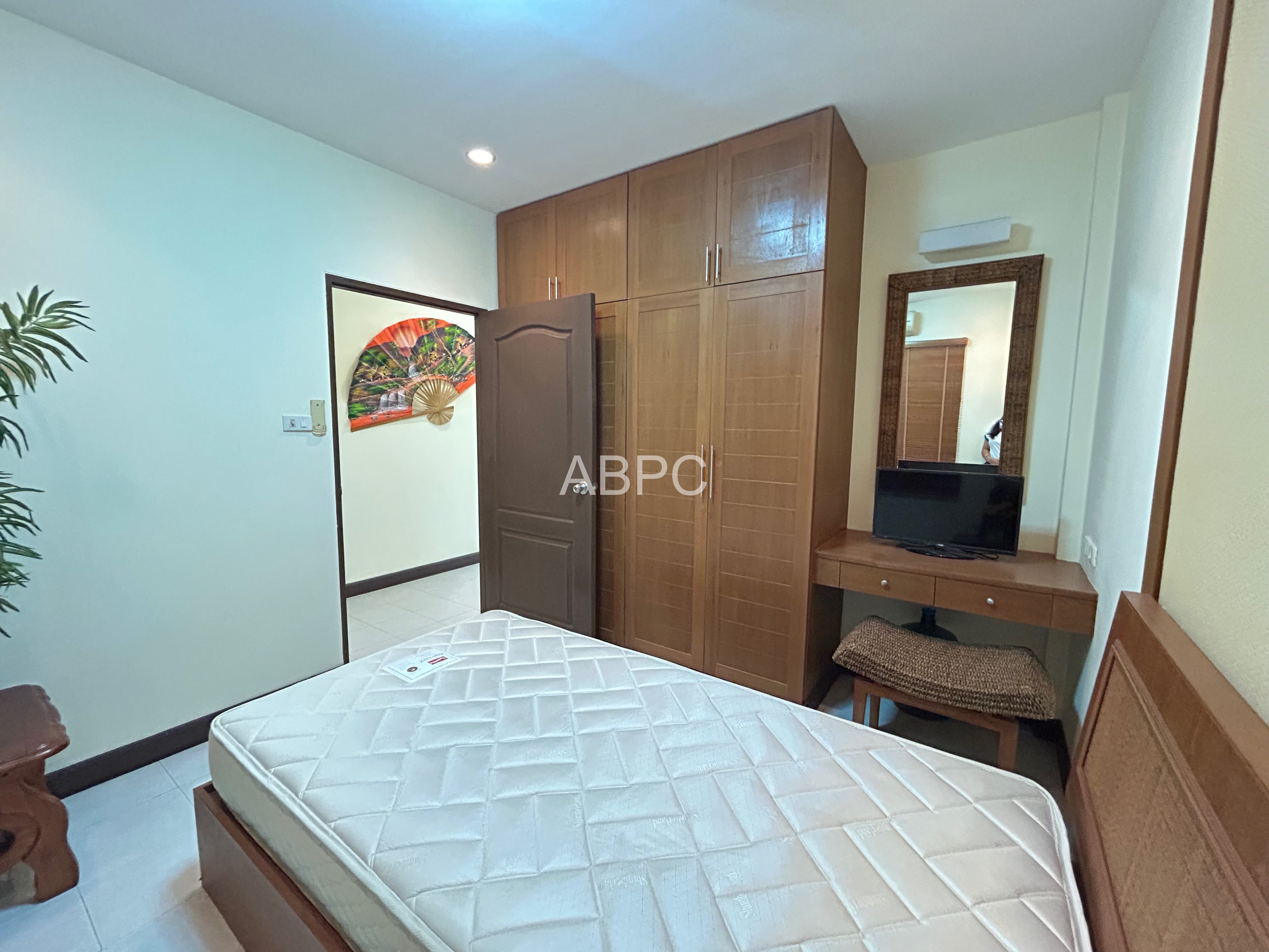 2 Bedroom Condo For Sale - Sunrise Beach Residence photo 3