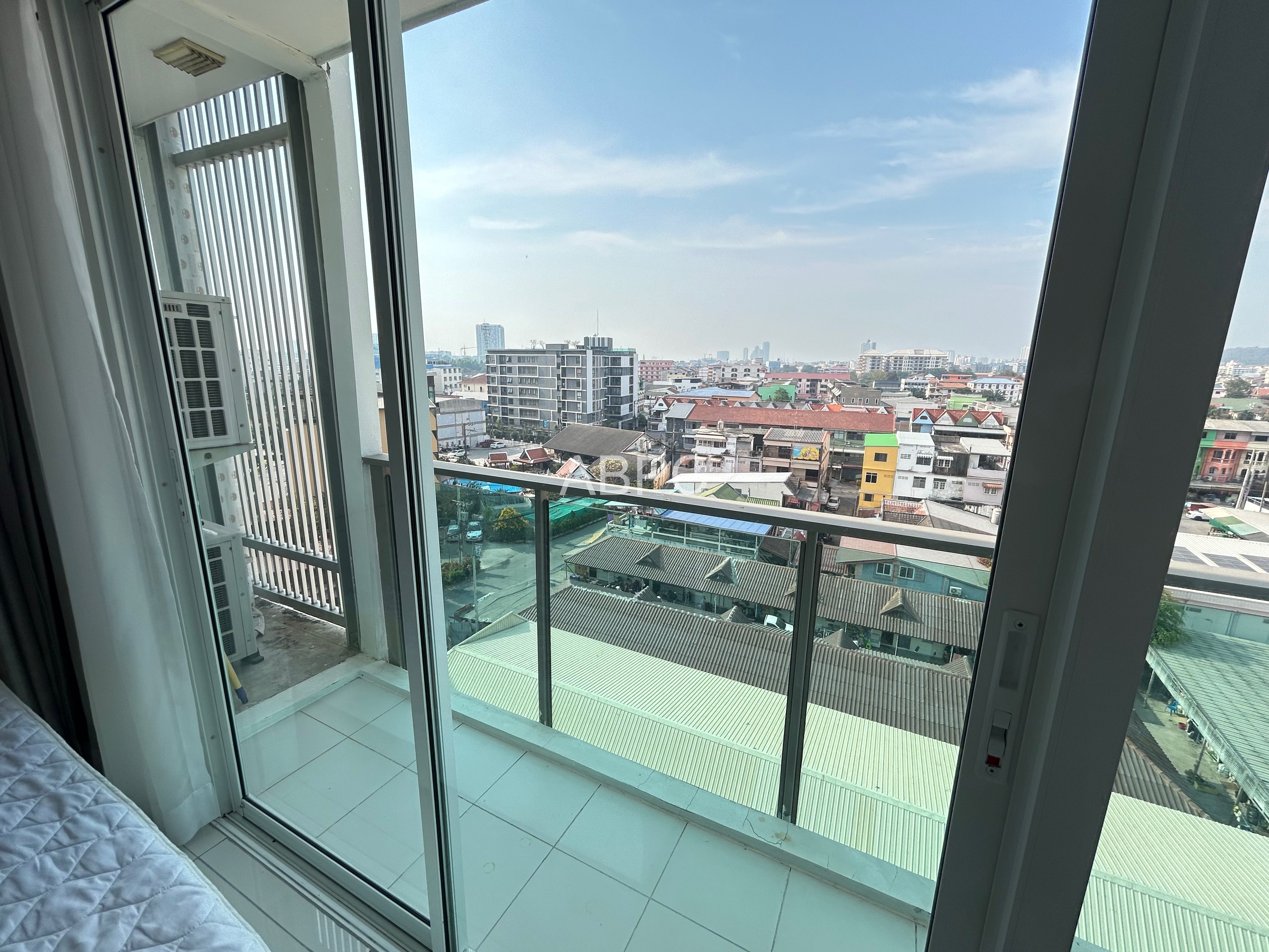 Studio For Rent In City Center Residence