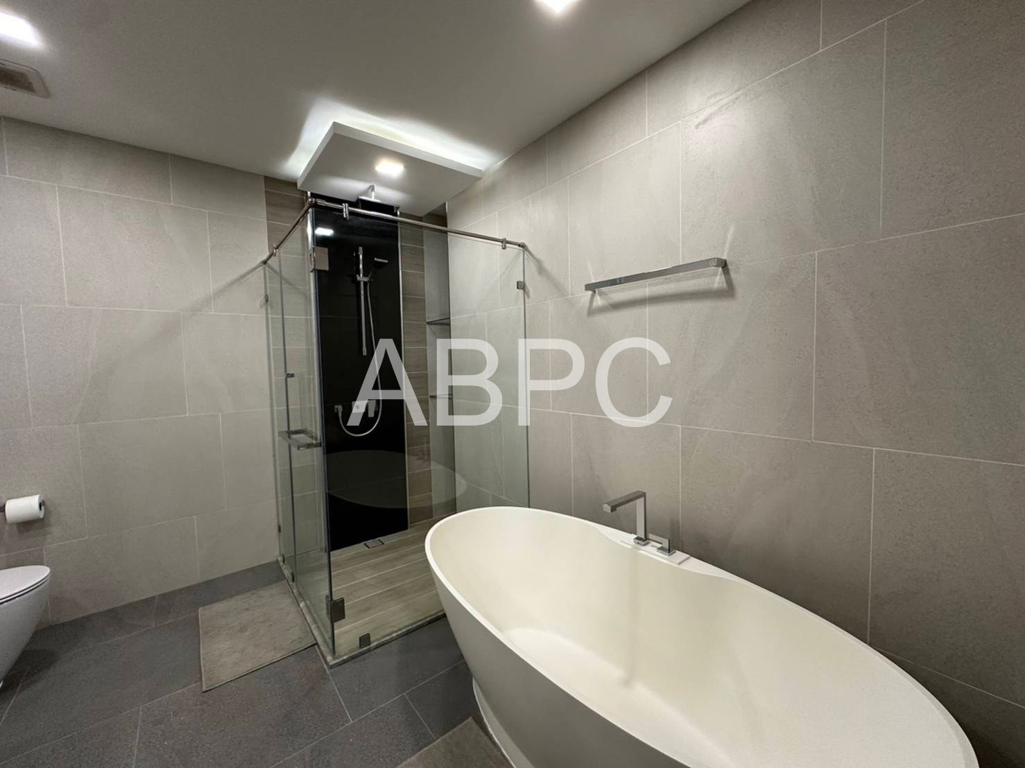 2 bedroom condo for sale in Serenity Residence Jomtien photo 2