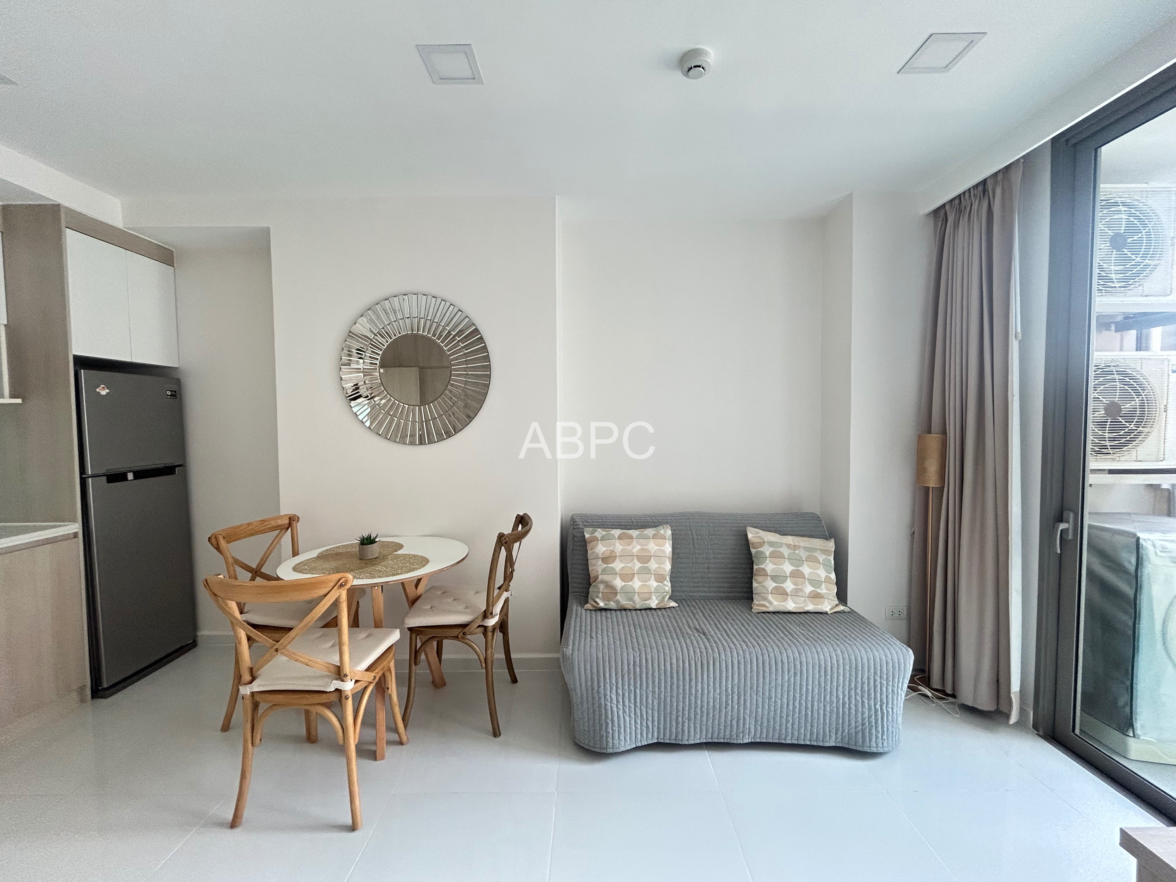 1 Bedroom Condo in Pratumnak - The Cloud photo 2