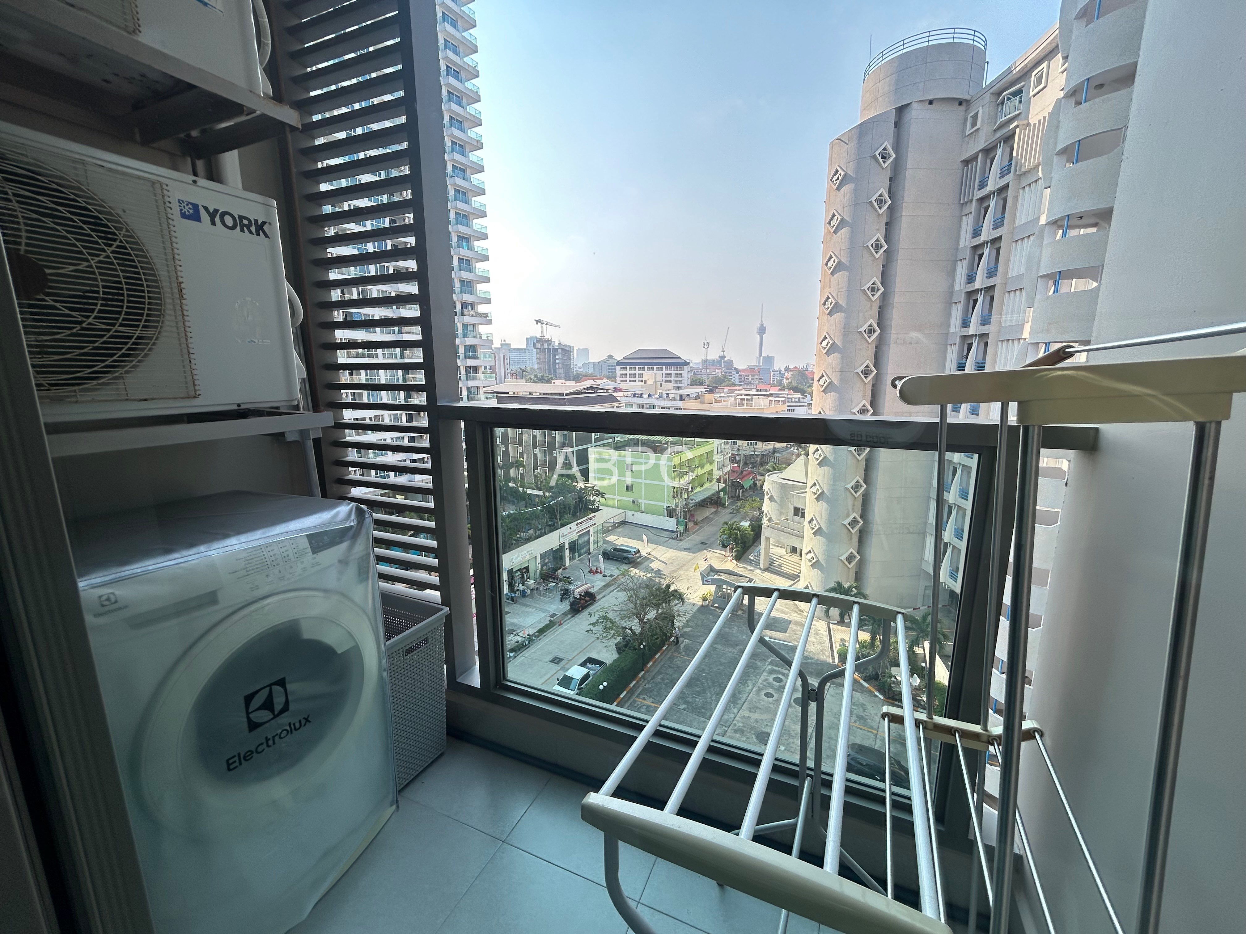 1 Bedroom Condo in Pratumnak - The Cloud photo 11