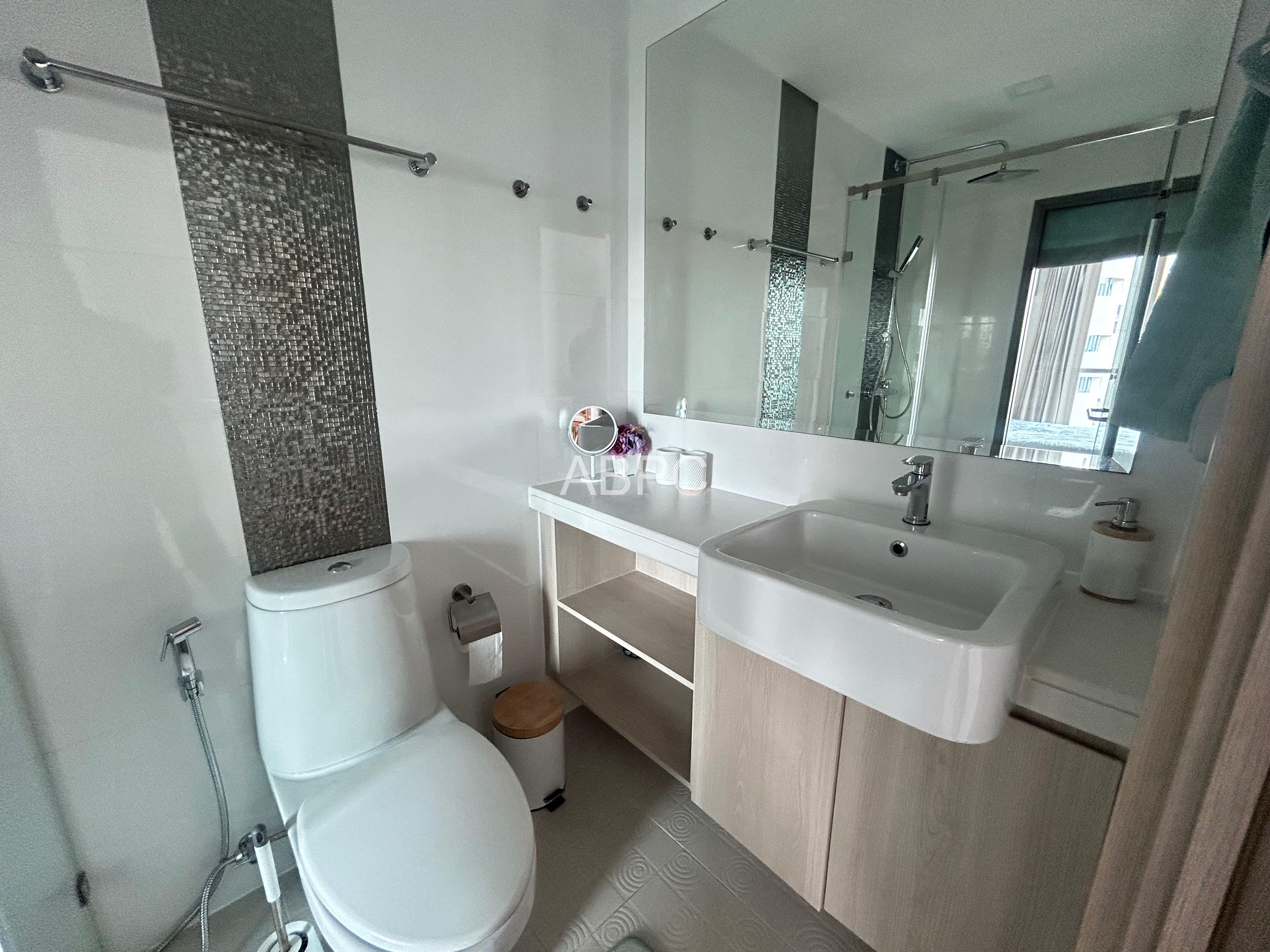 1 Bedroom Condo in Pratumnak - The Cloud photo 6