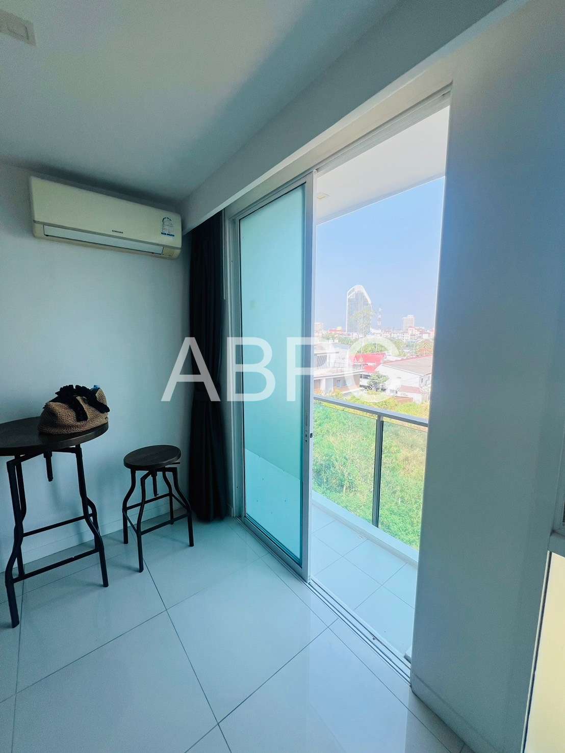City View Studio Condo in Central Pattaya photo 4