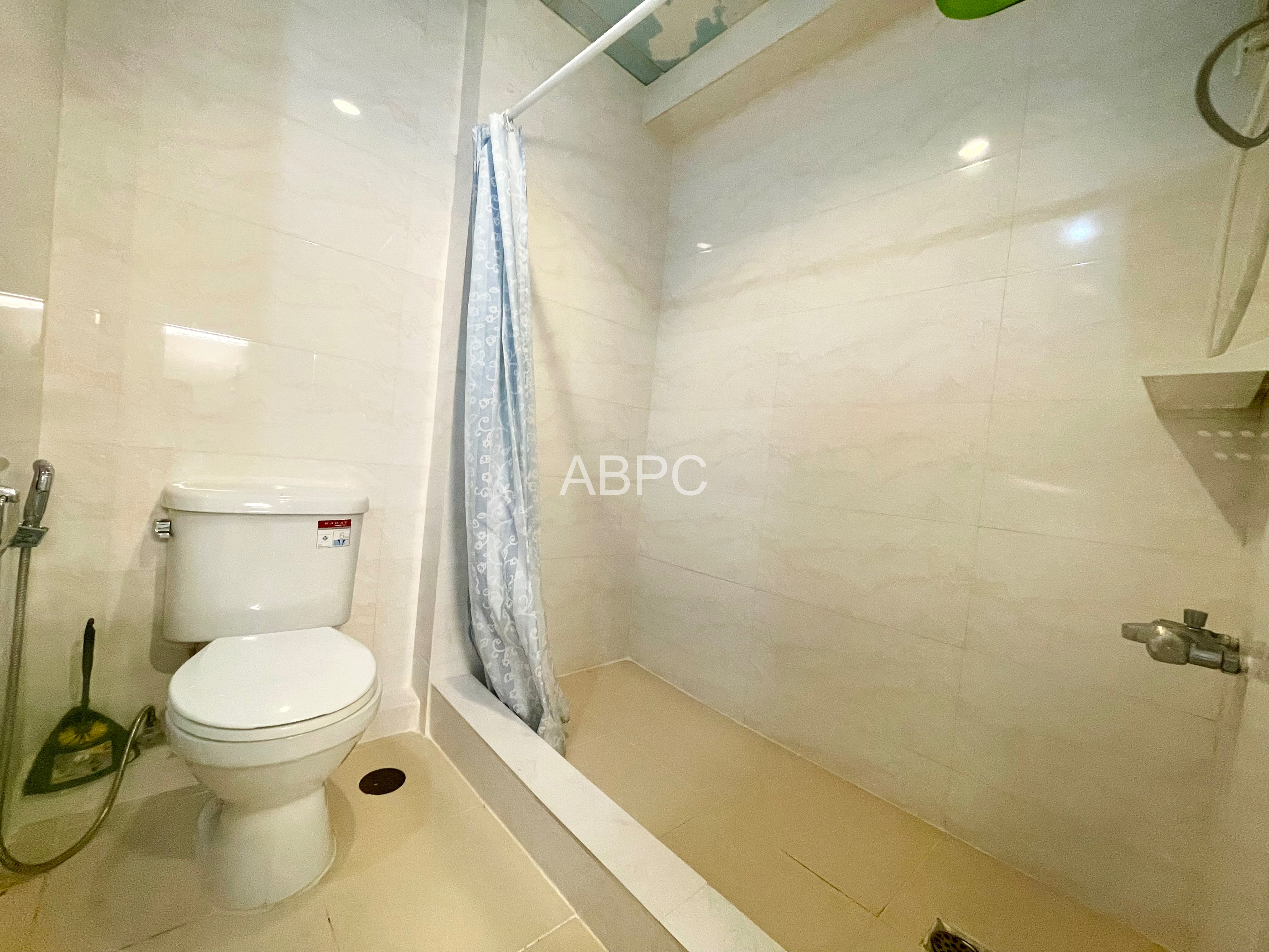 Studio Condo in Central Pattaya photo 10