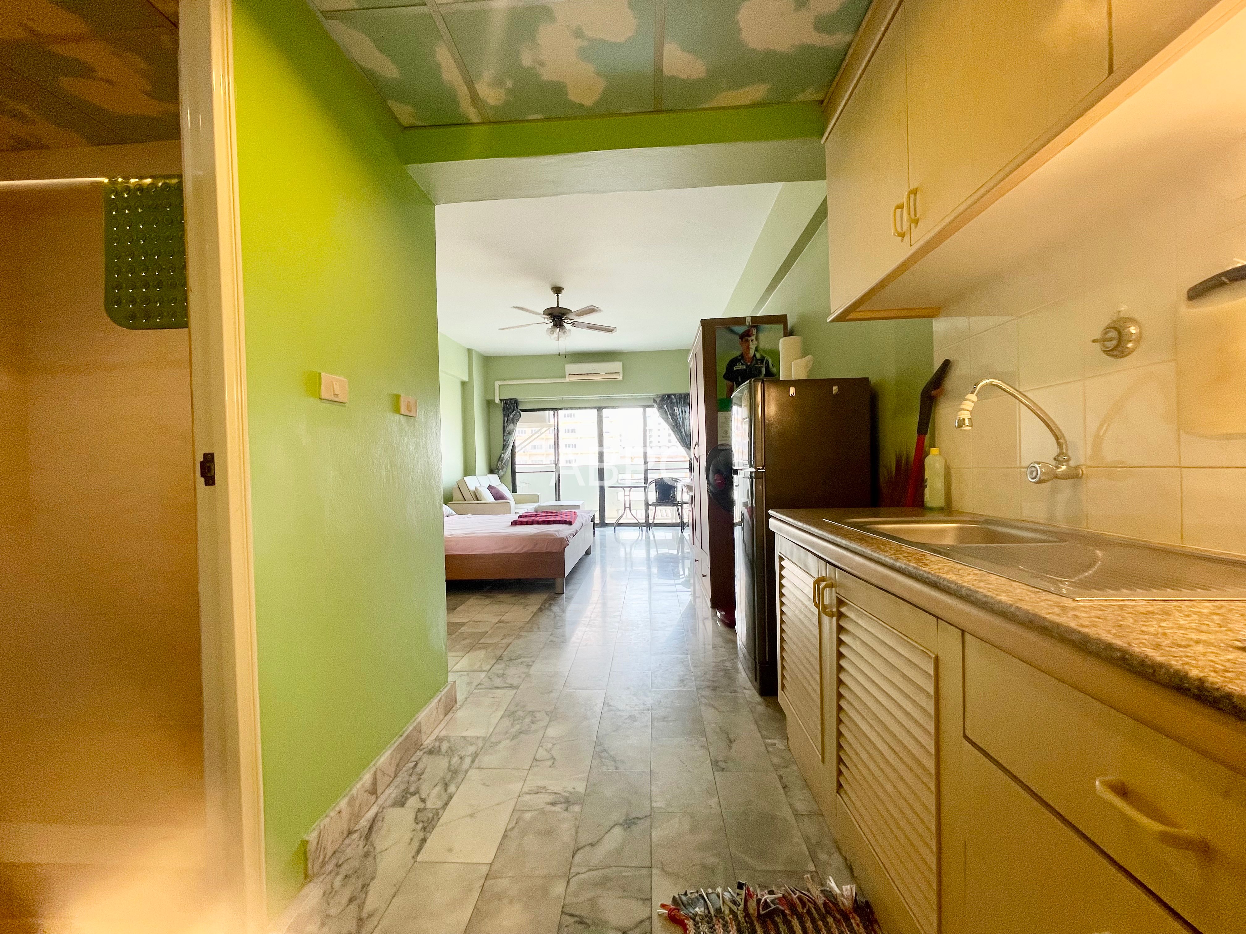 Studio Condo in Central Pattaya photo 7