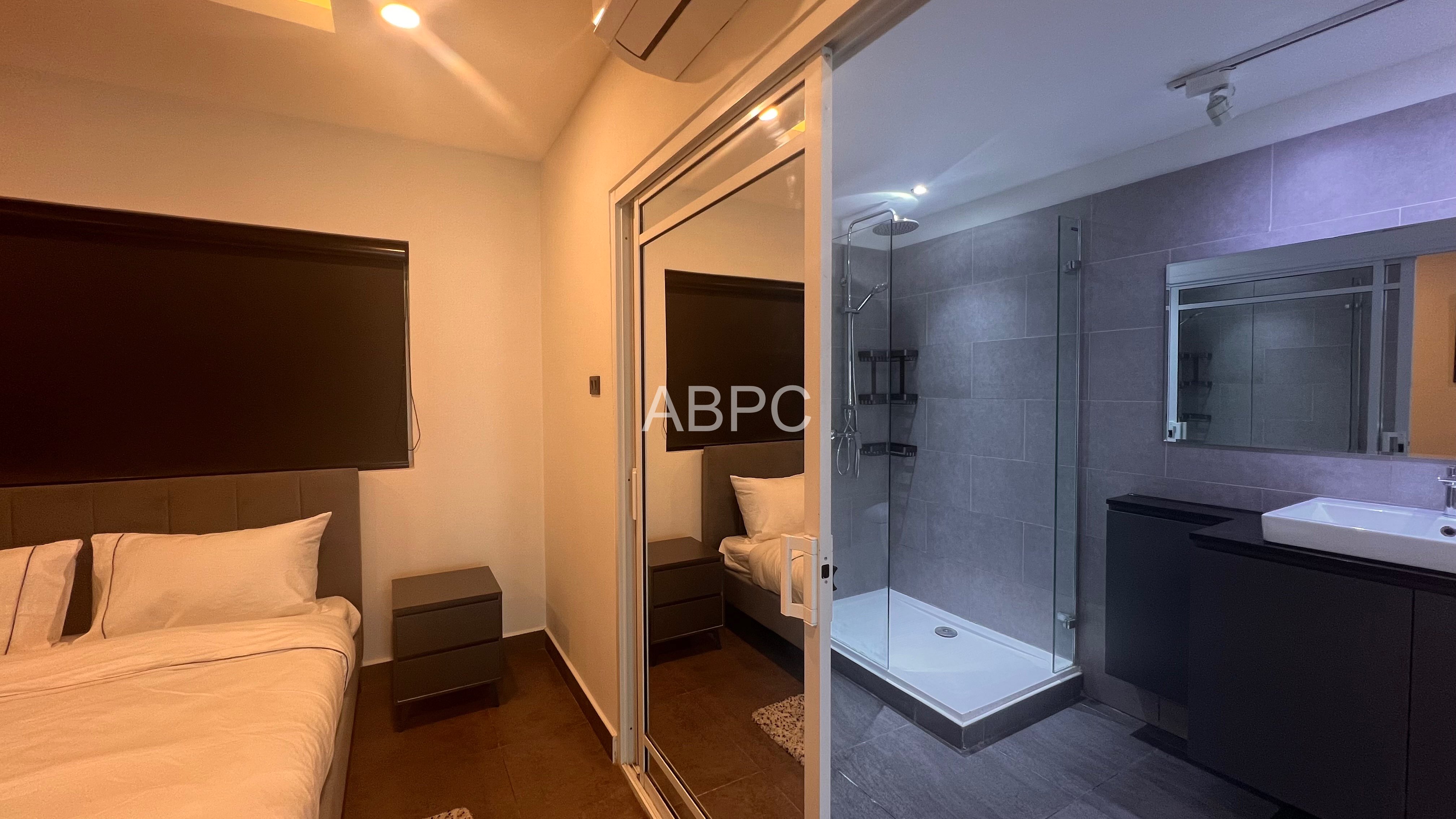 JUST IN Large 1 Bed 1 Bath Condo in Pratumnak photo 5