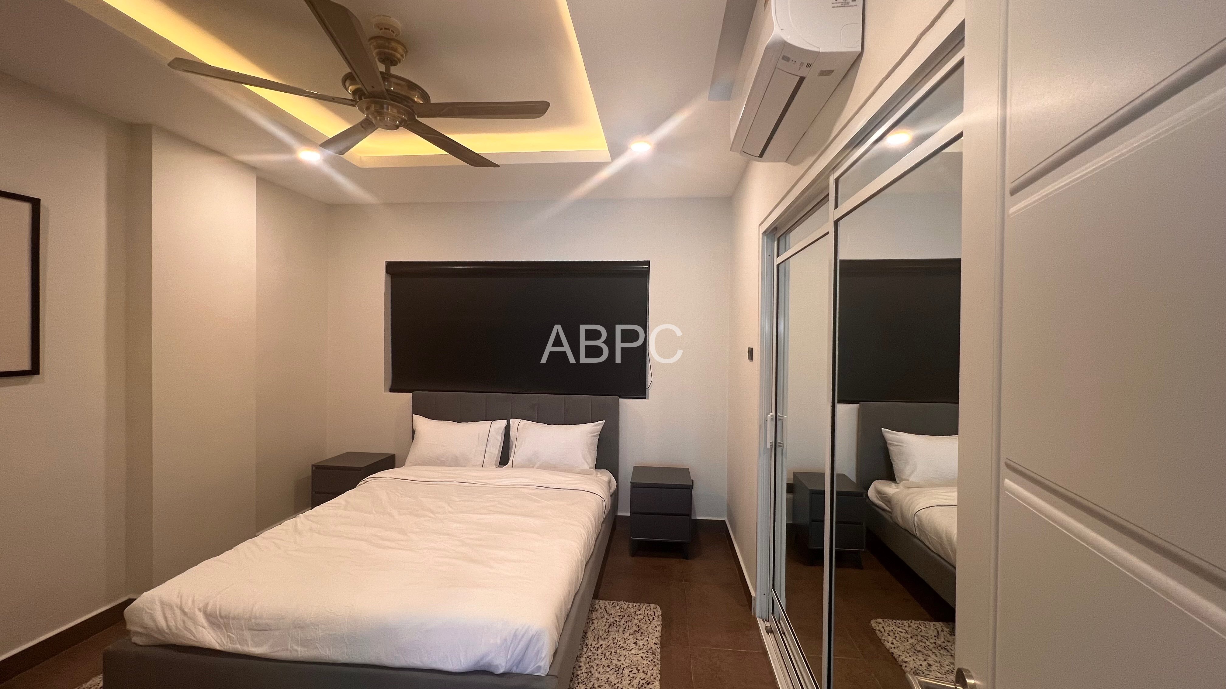 JUST IN Large 1 Bed 1 Bath Condo in Pratumnak photo 10