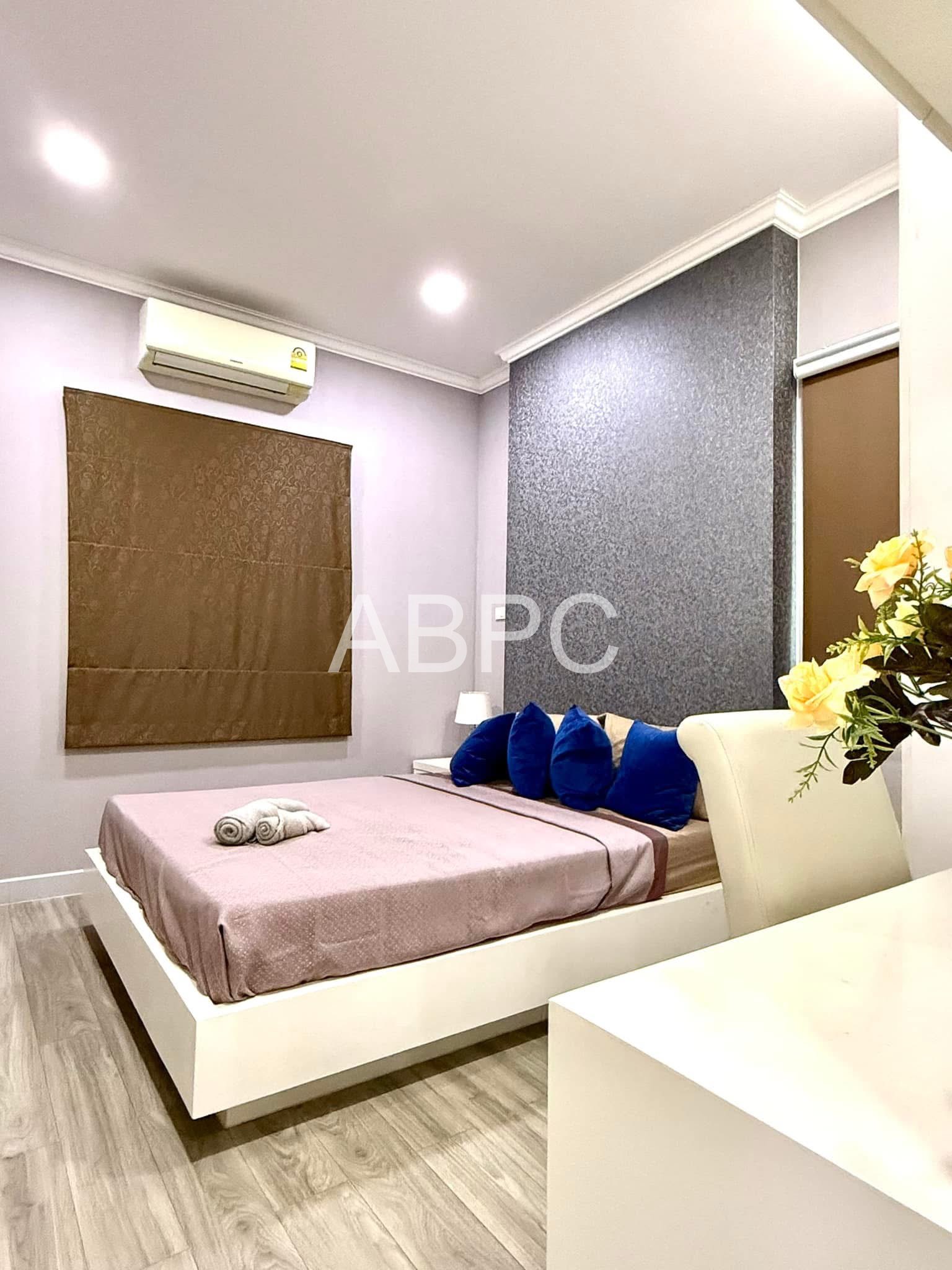 Brand New 3 Bed 3 Bath House in East Pattaya photo 9